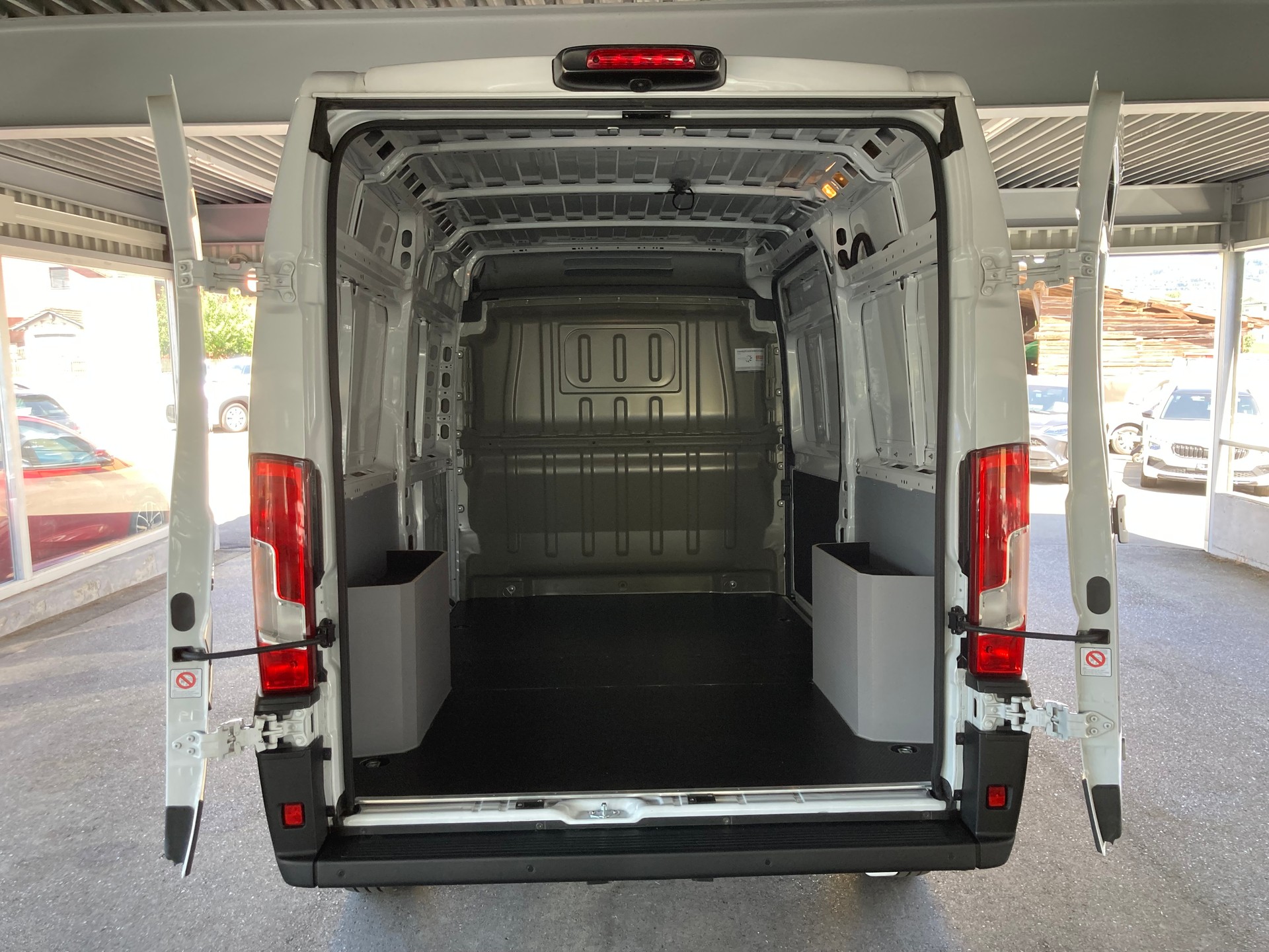 CITROEN Jumper 35 2.2 BlueHDi 140 L2H2 Automat Kasten-image-8