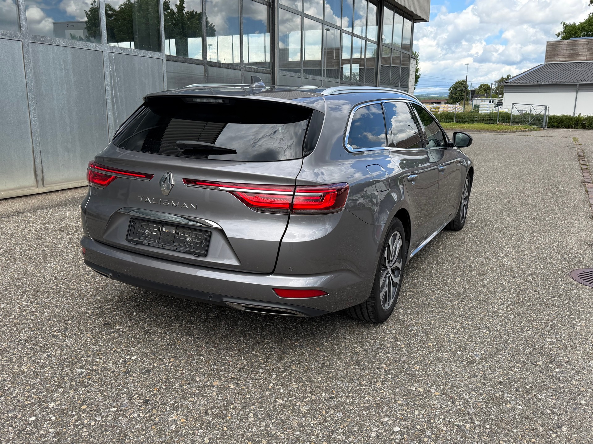 RENAULT Talisman Grandtour 2.0 Blue dCi Intens EDC-image-3