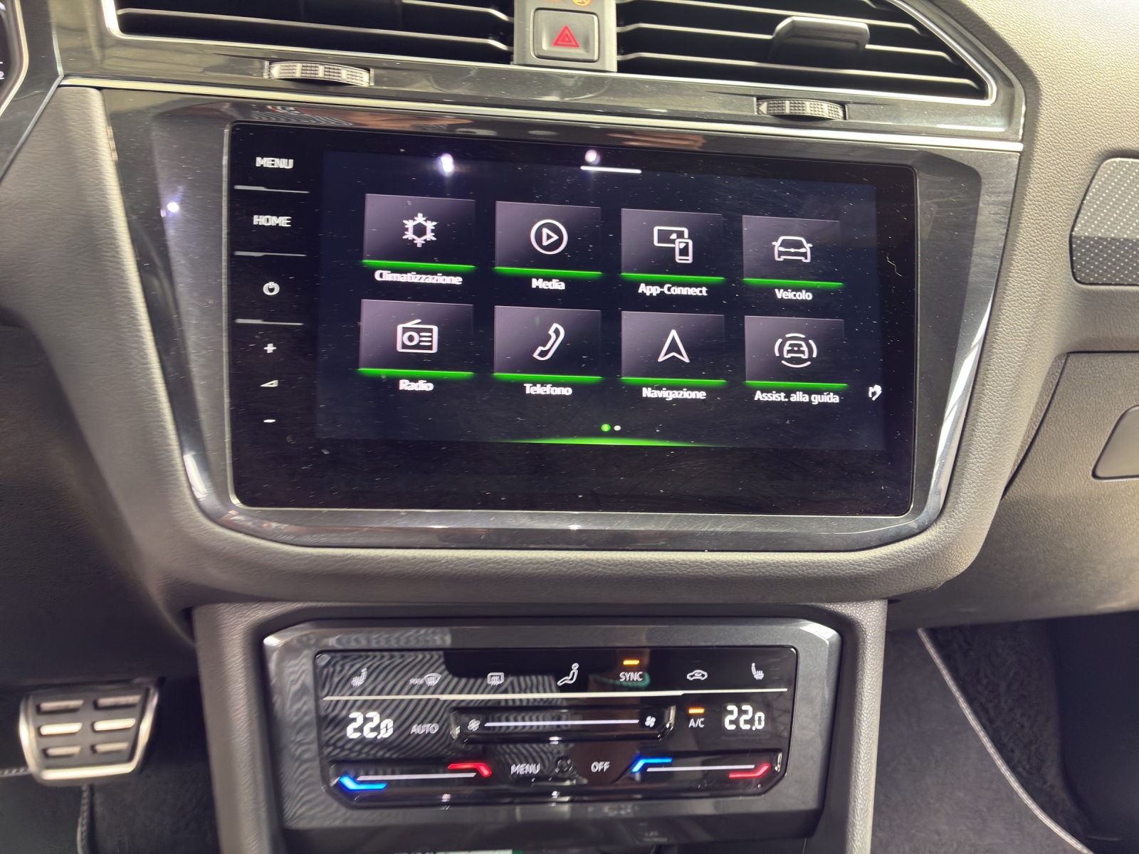 VW Tiguan 2.0 TDI SCR R-Line 4Motion DSG-image-10