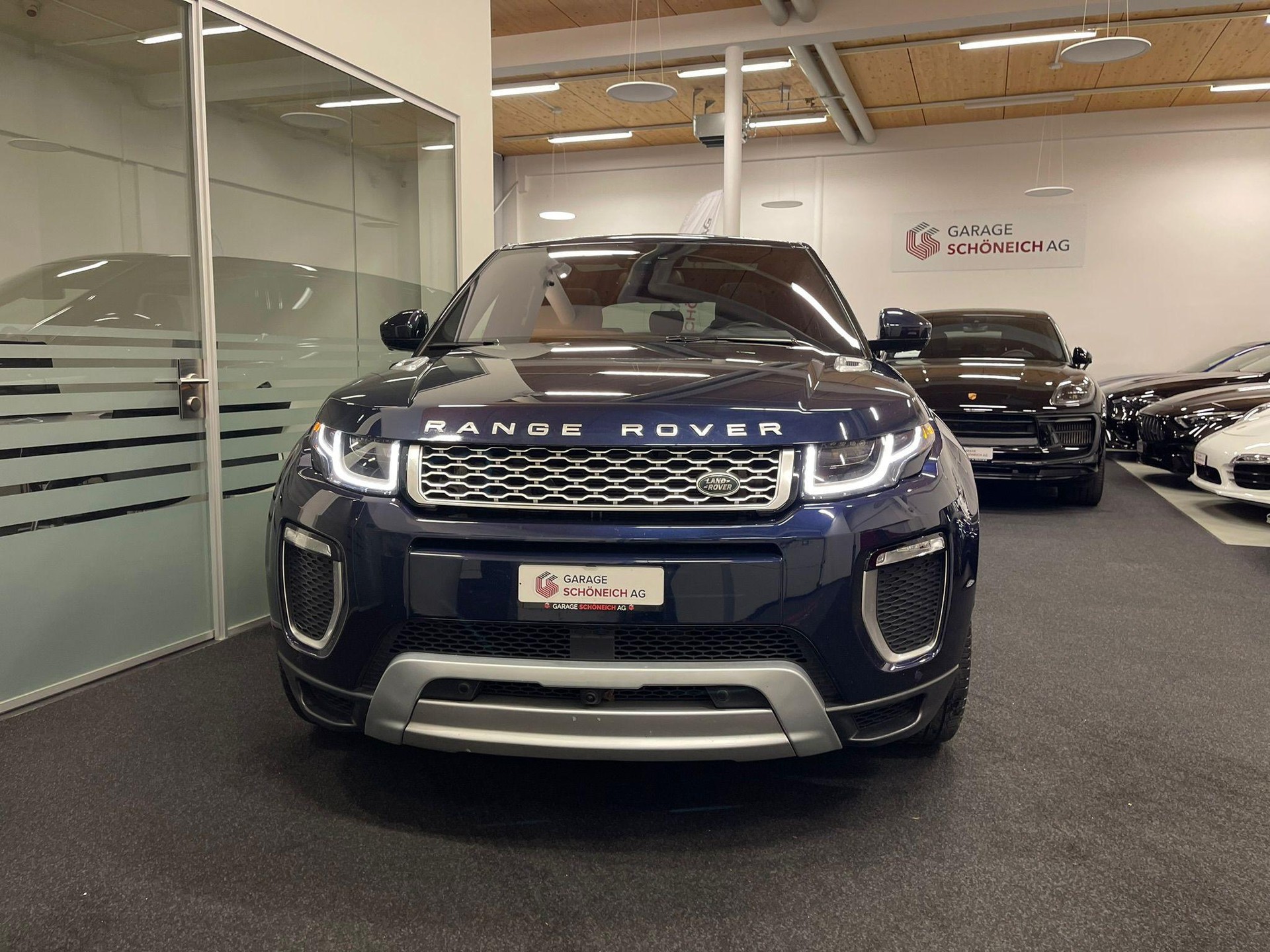 LAND ROVER Range Rover Evoque 2.0 Si4 Autobiography-image-1
