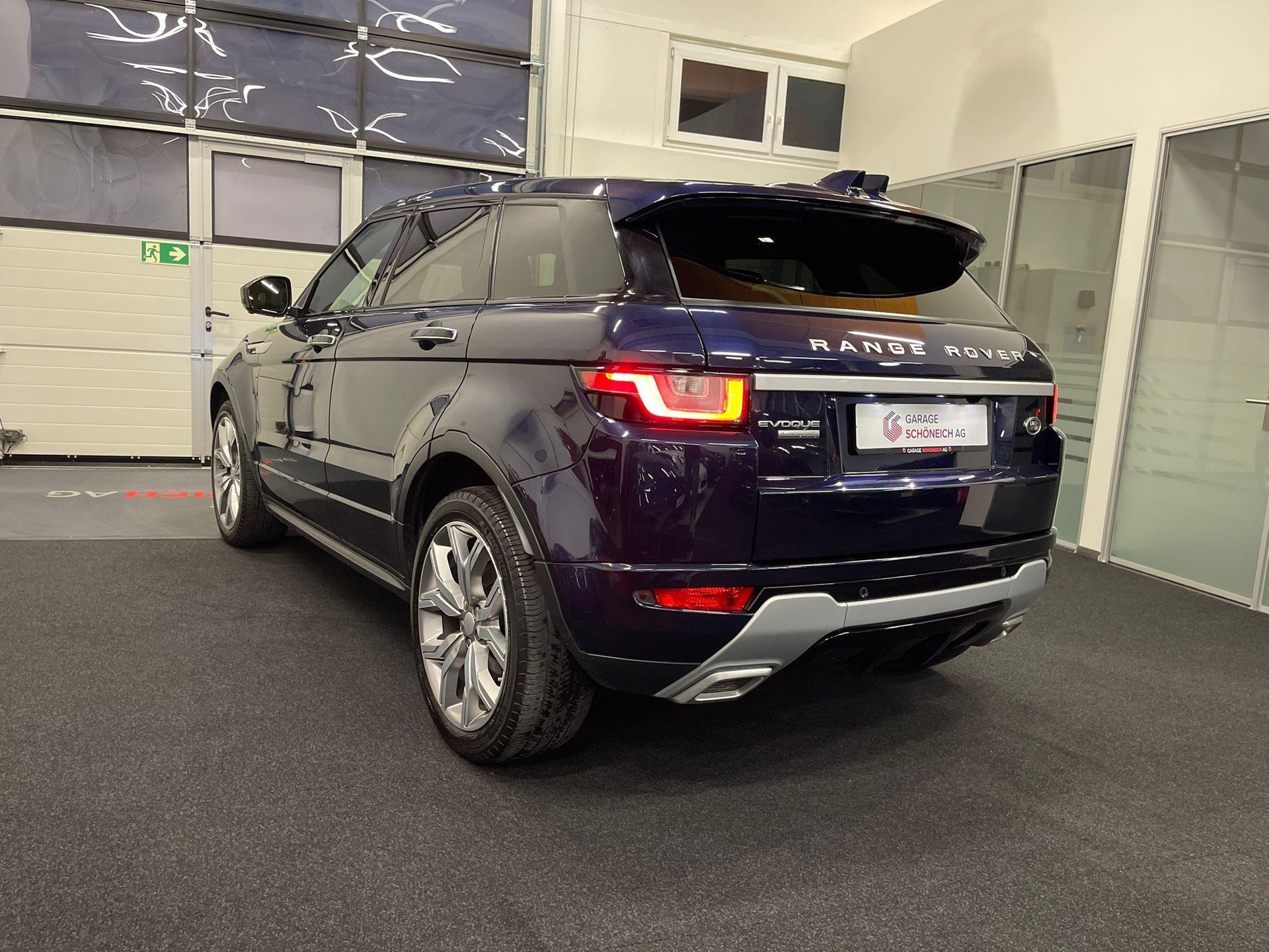 LAND ROVER Range Rover Evoque 2.0 Si4 Autobiography-image-6