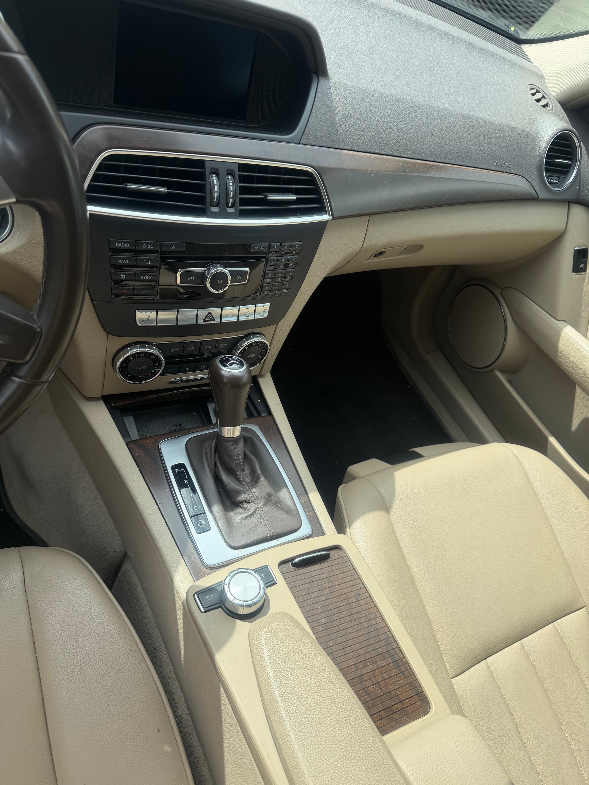 MERCEDES-BENZ C 250 CDI Avantgarde 4Matic 7G-Tronic-image-2