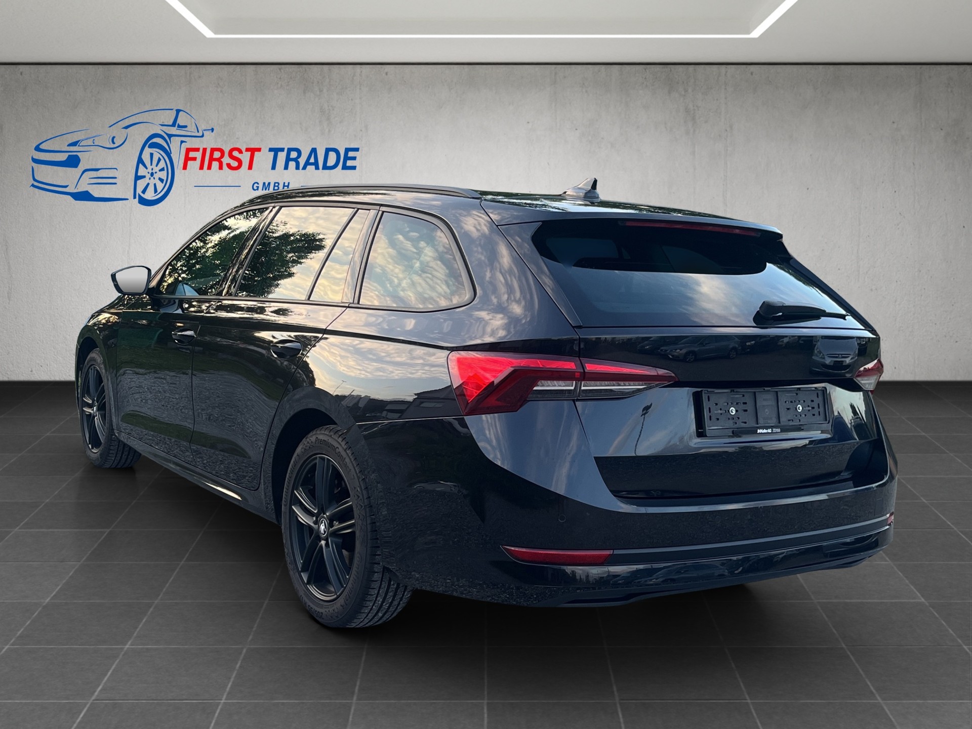 SKODA Octavia Combi 1.0 TSI mHEV DSG Ambition-image-6