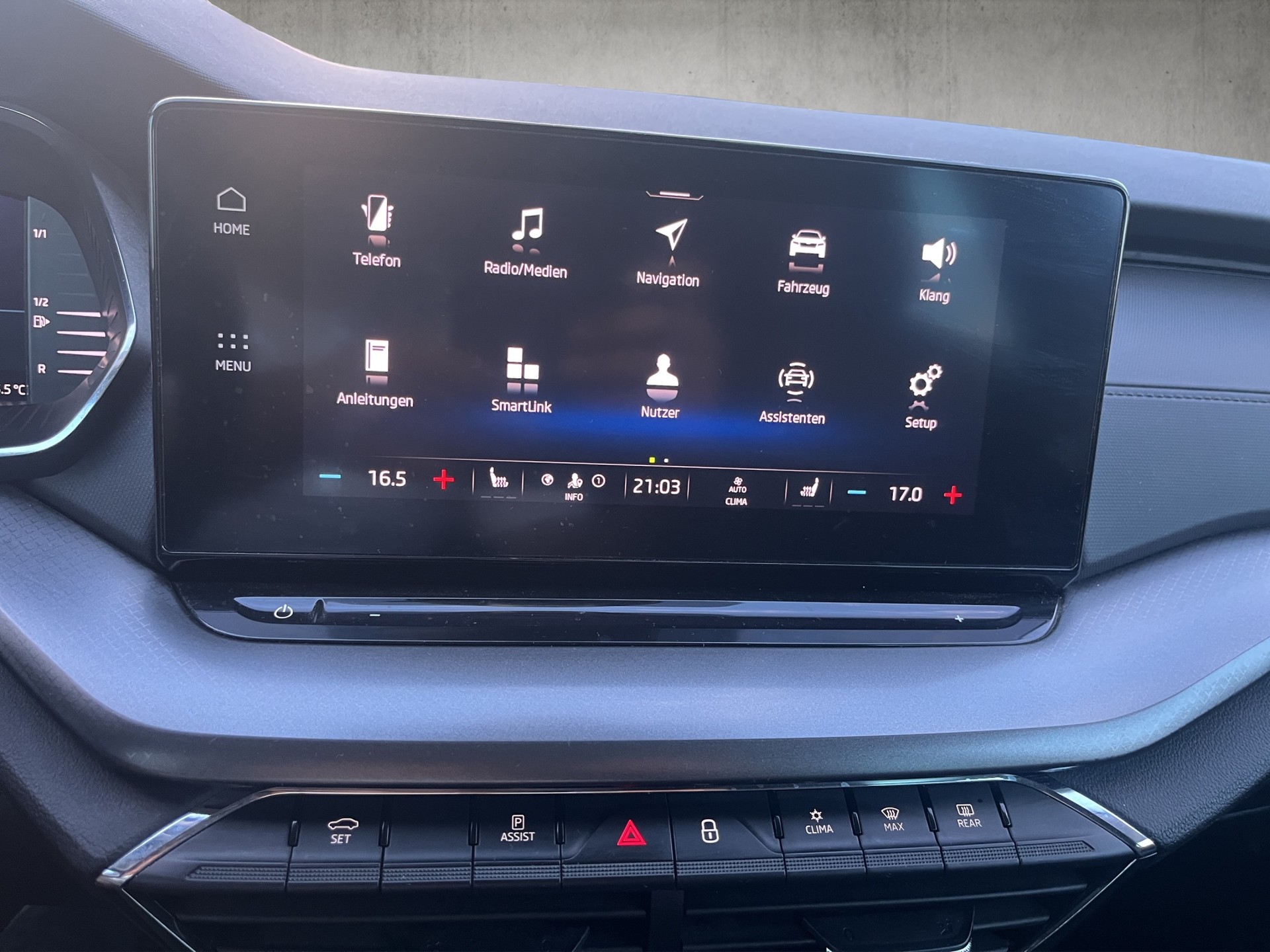 SKODA Octavia Combi 1.0 TSI mHEV DSG Ambition-image-15