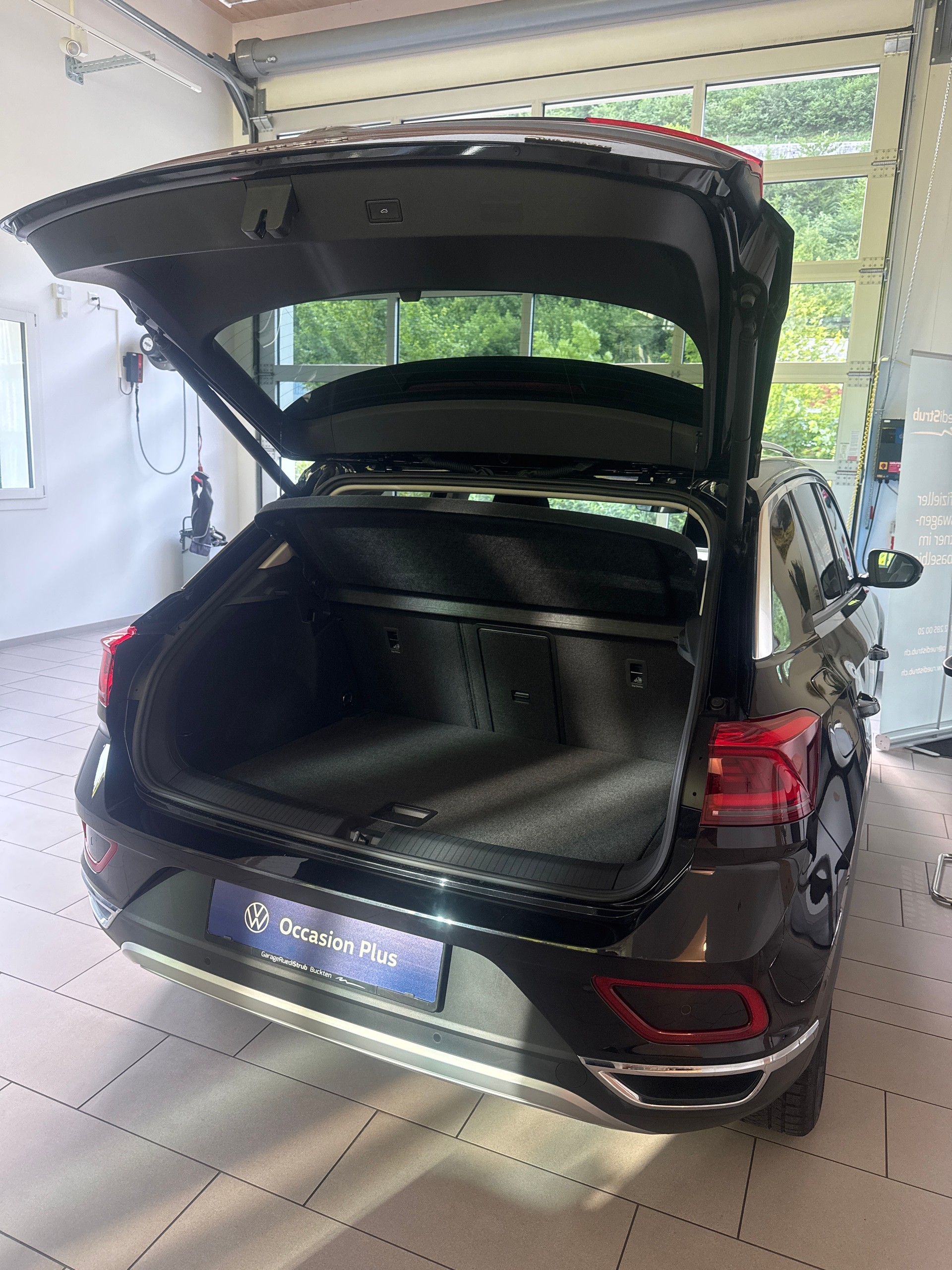 VW T-Roc 2.0 TSI Style DSG 4motion-image-5