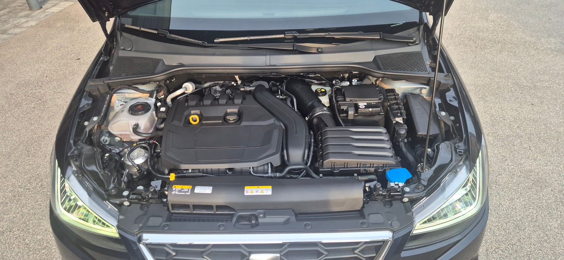 SEAT Ibiza 1.5 EcoTSI Hola FR DSG-image-10
