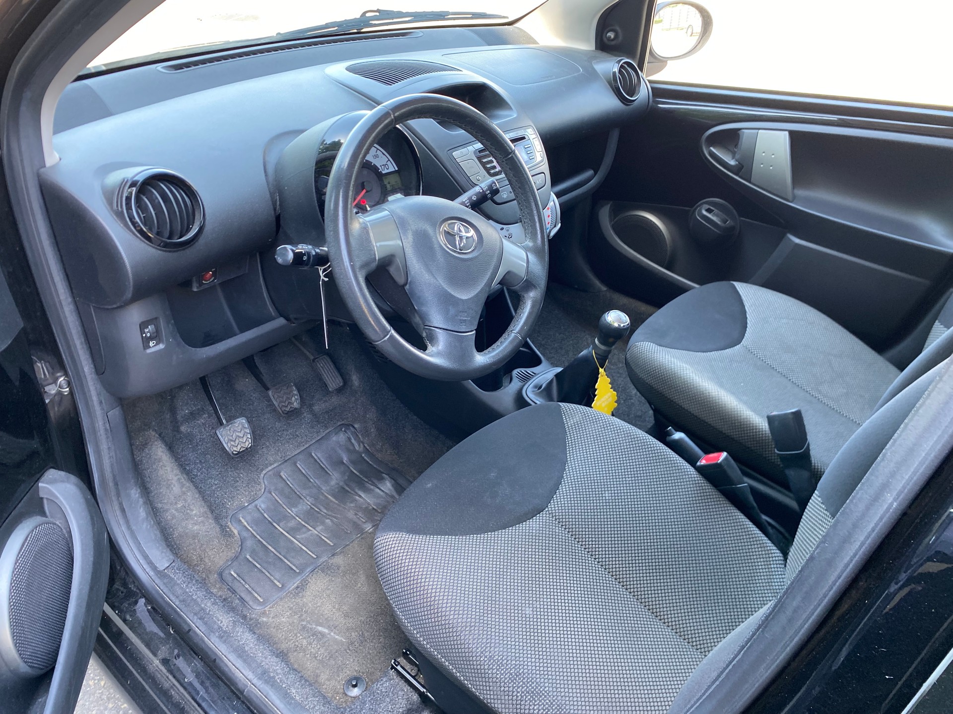 TOYOTA Aygo 1.0 VVT-i Luna*Klimaanlage**Euro B5b**ab MFK**-image-15