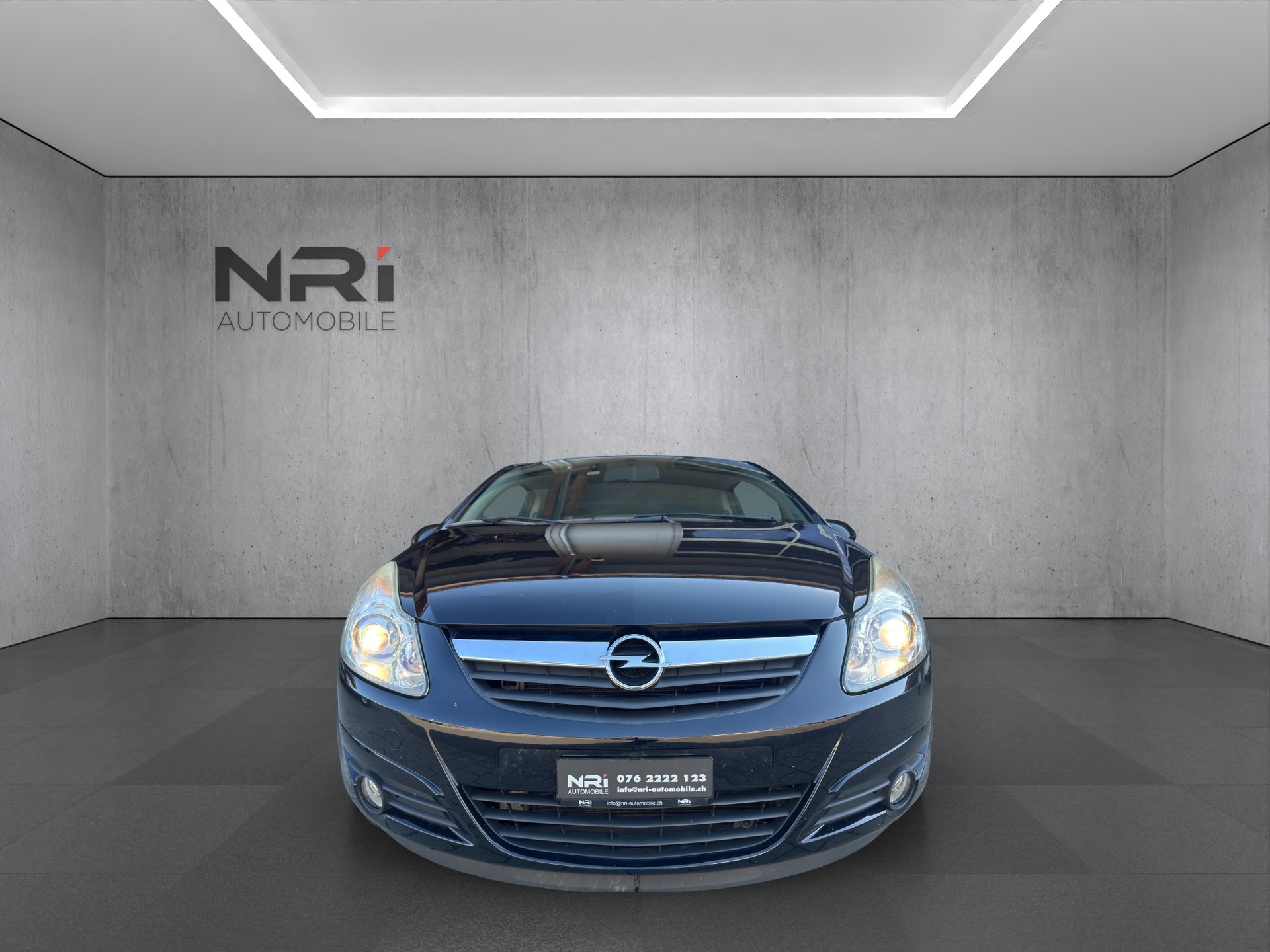 OPEL Corsa 1.4i 16V TP Enjoy-image-1