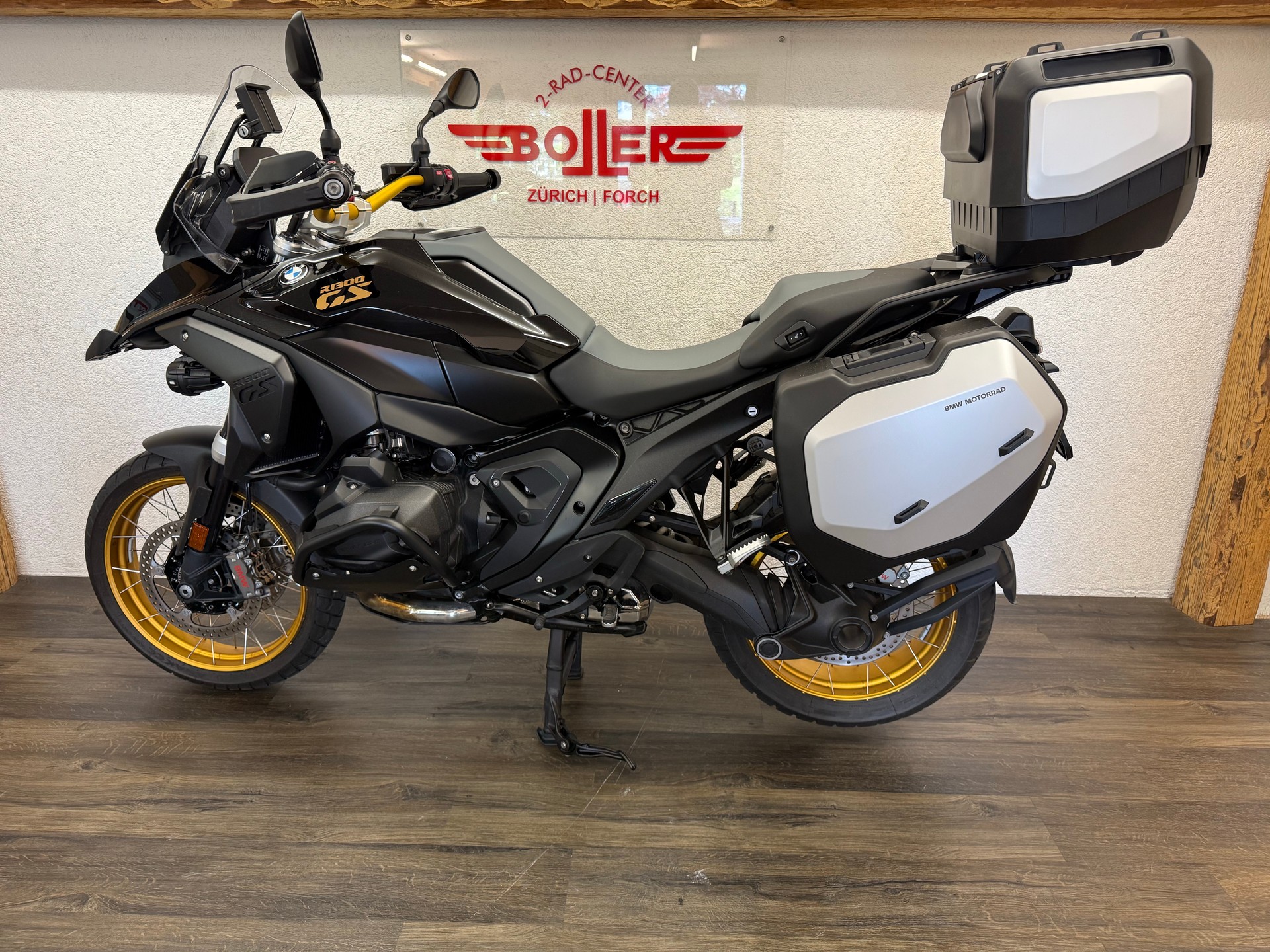 BMW R 1300 GS-image-6