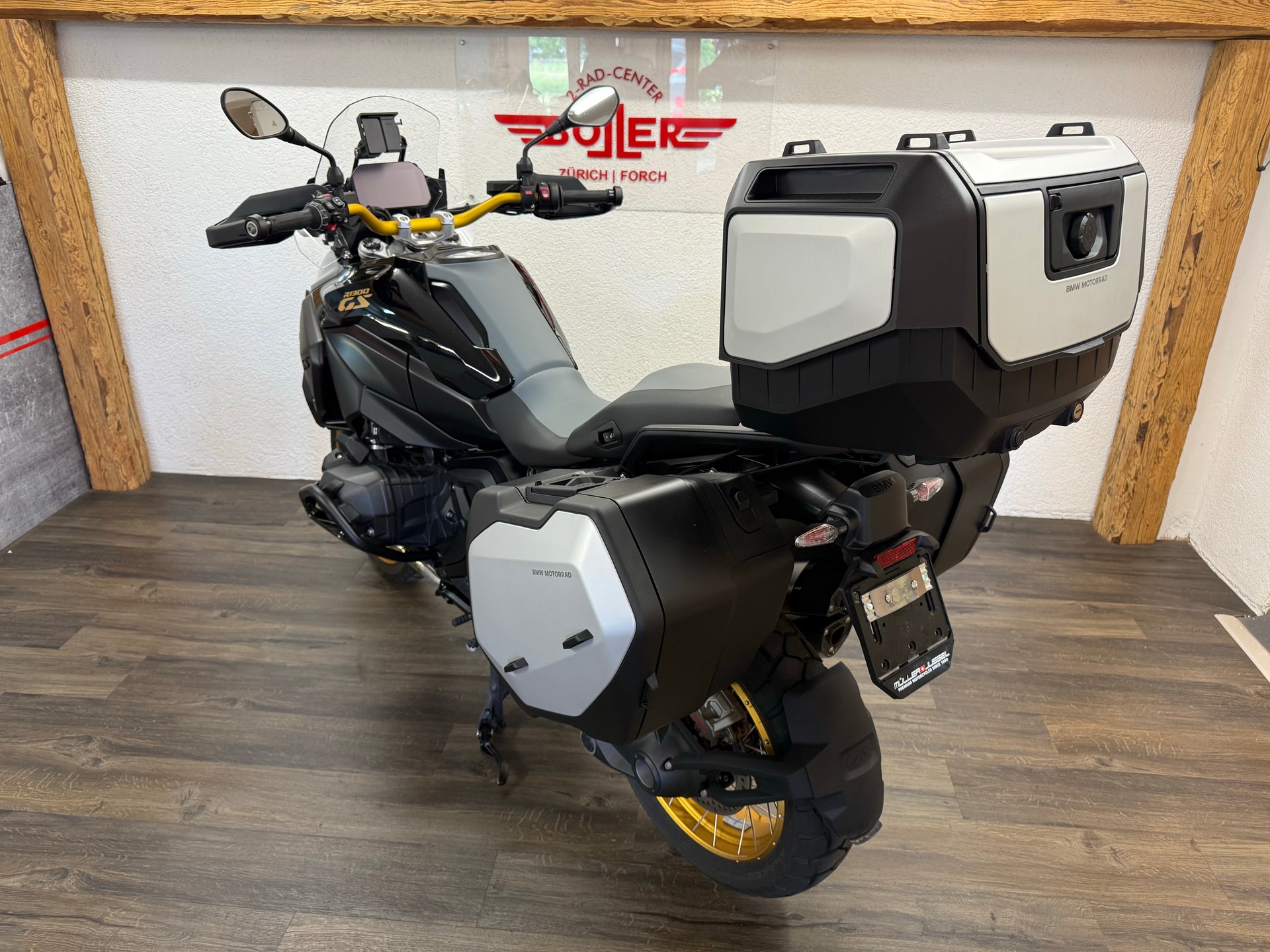 BMW R 1300 GS-image-7