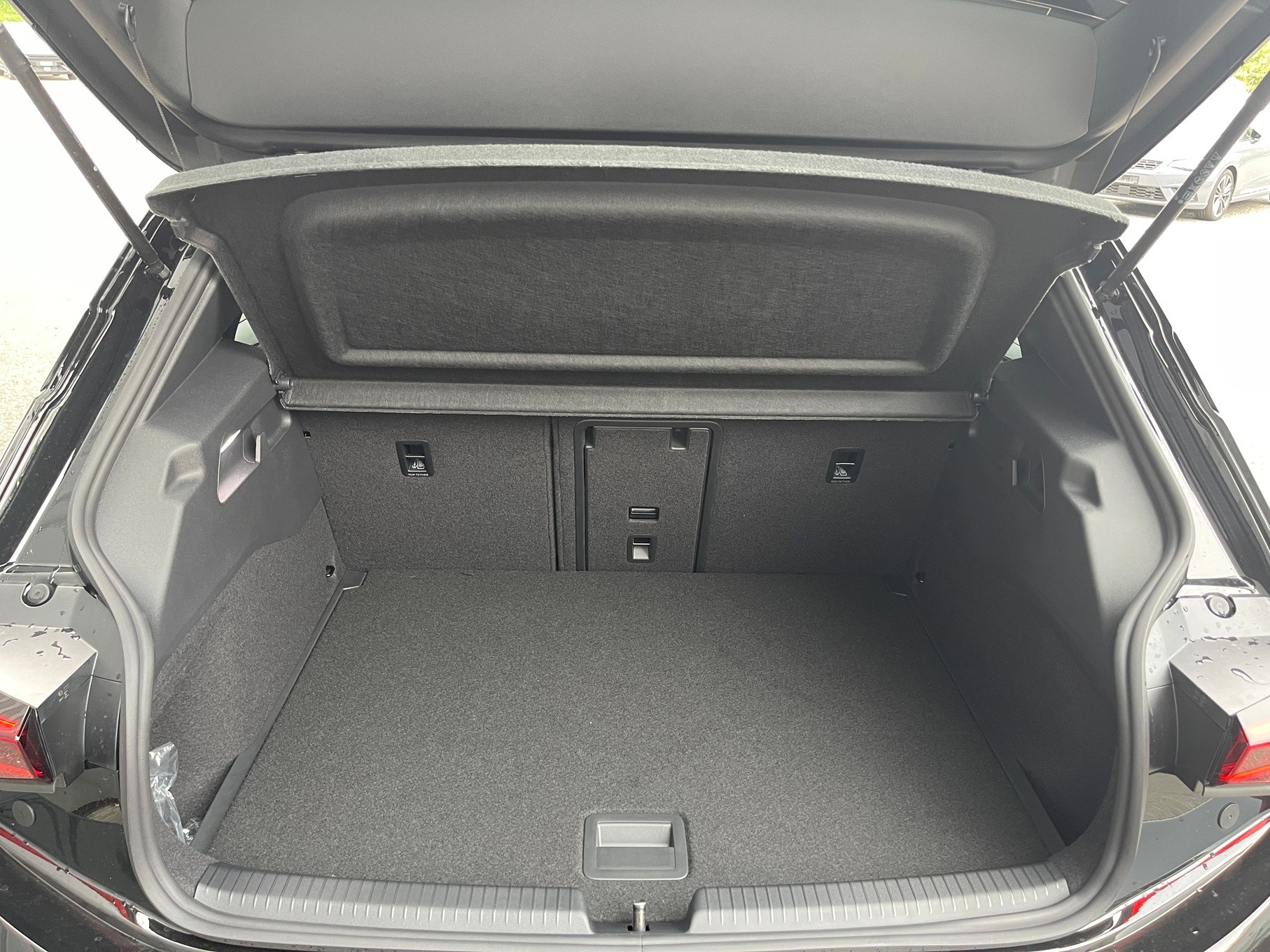 CUPRA Born 79 kWh Prime-image-4