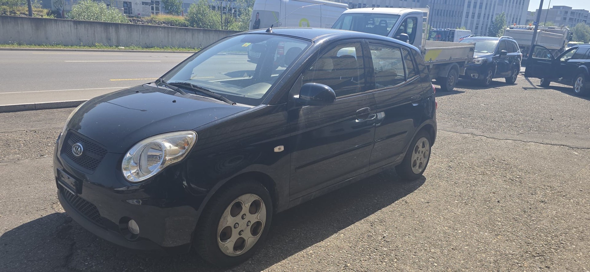 KIA Picanto 1.1 Classic-image-1