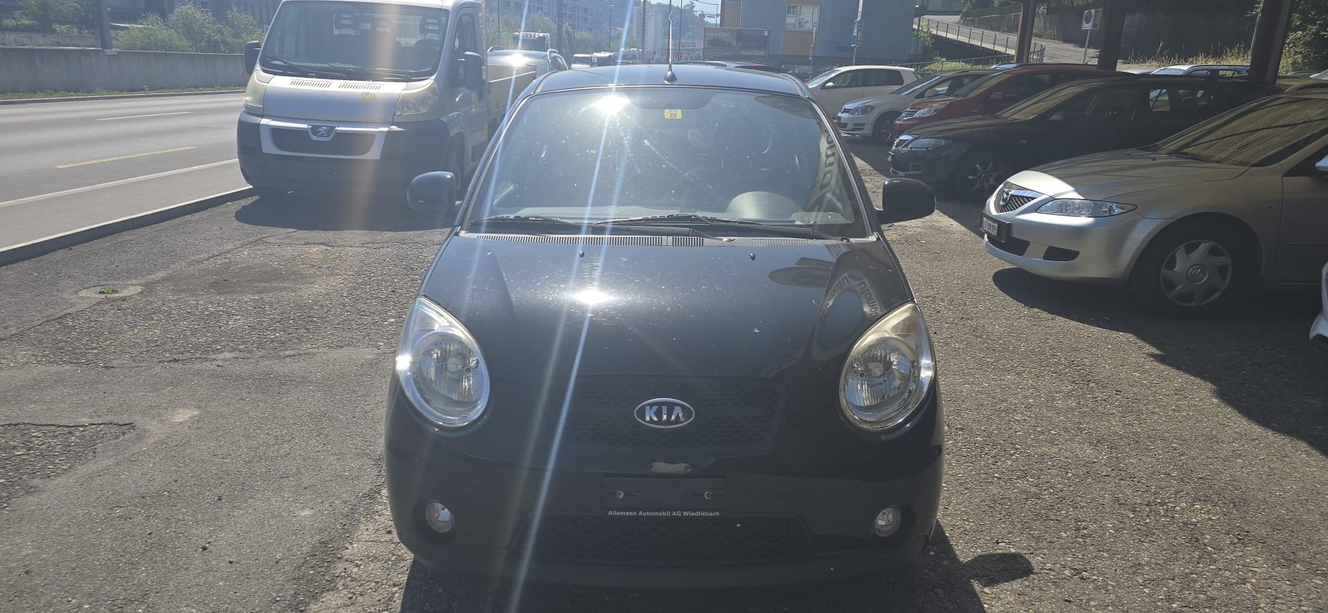 KIA Picanto 1.1 Classic-image-0