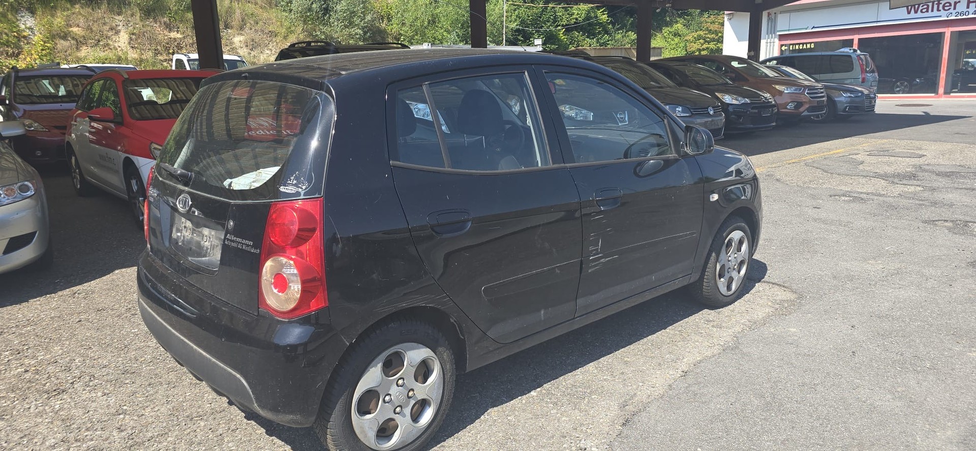 KIA Picanto 1.1 Classic-image-3
