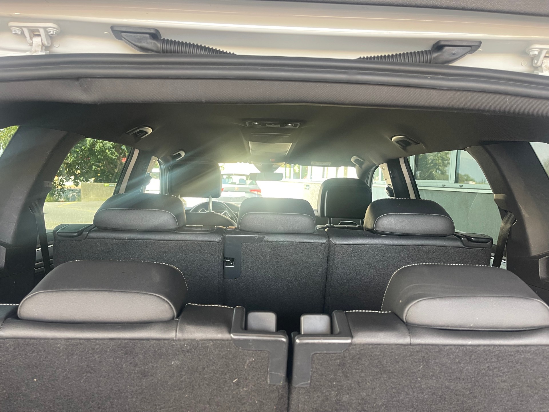 VW Tiguan Allspace 2.0 TDI SCR Highline 4Motion DSG-image-7