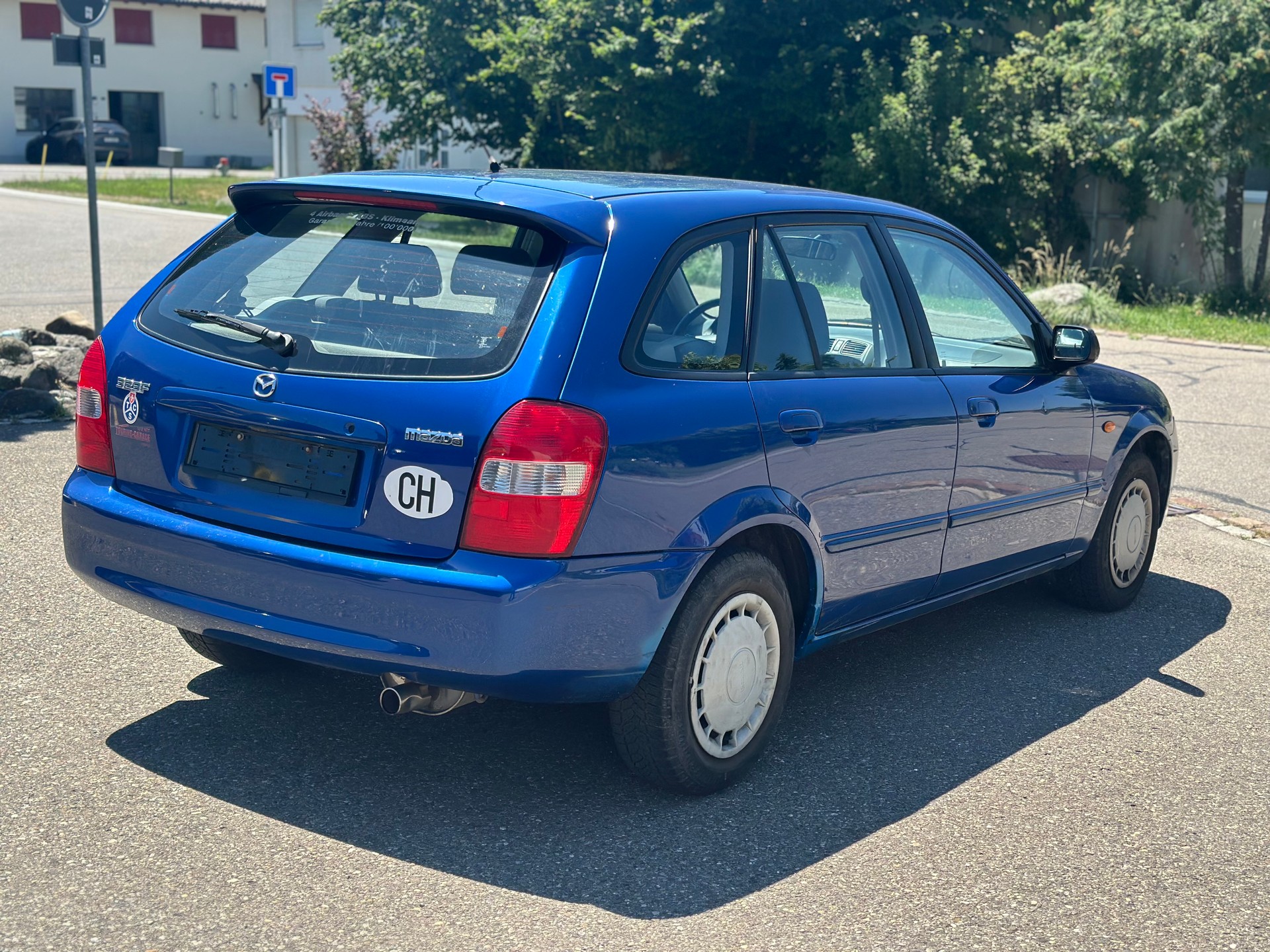 MAZDA 323 F 2.0i-16V-image-5