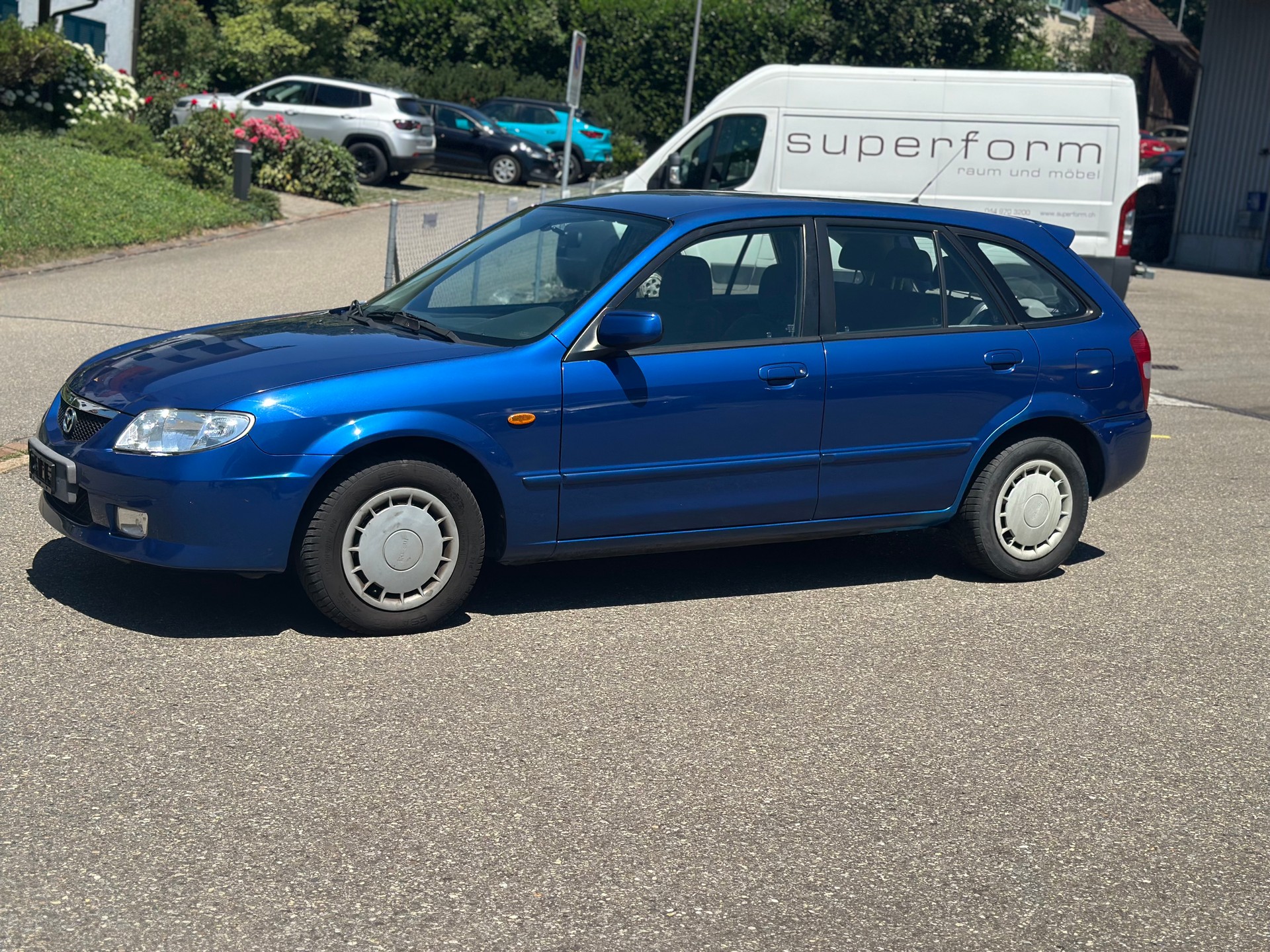 MAZDA 323 F 2.0i-16V-image-1