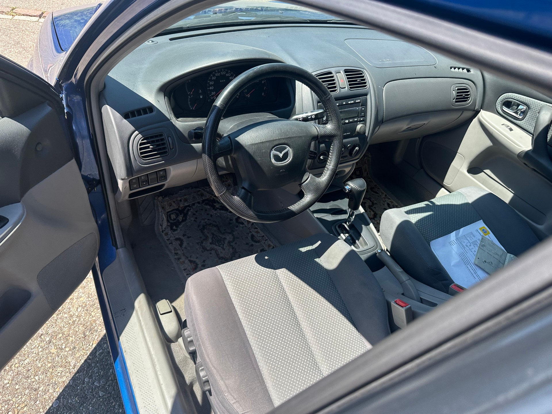 MAZDA 323 F 2.0i-16V-image-10