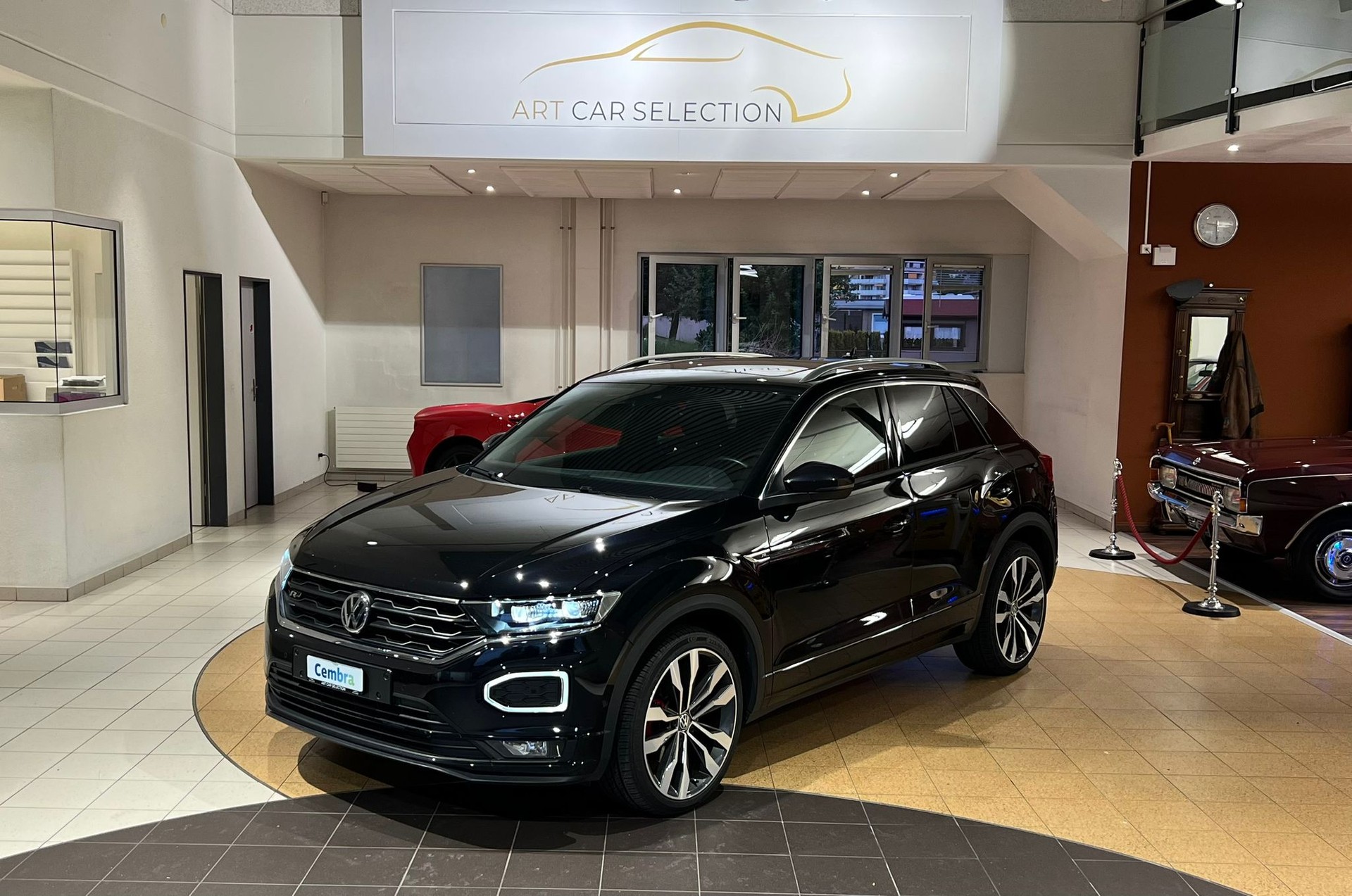 VW T-Roc 2.0 TSI R-Line Sport DSG 4Motion-image-0
