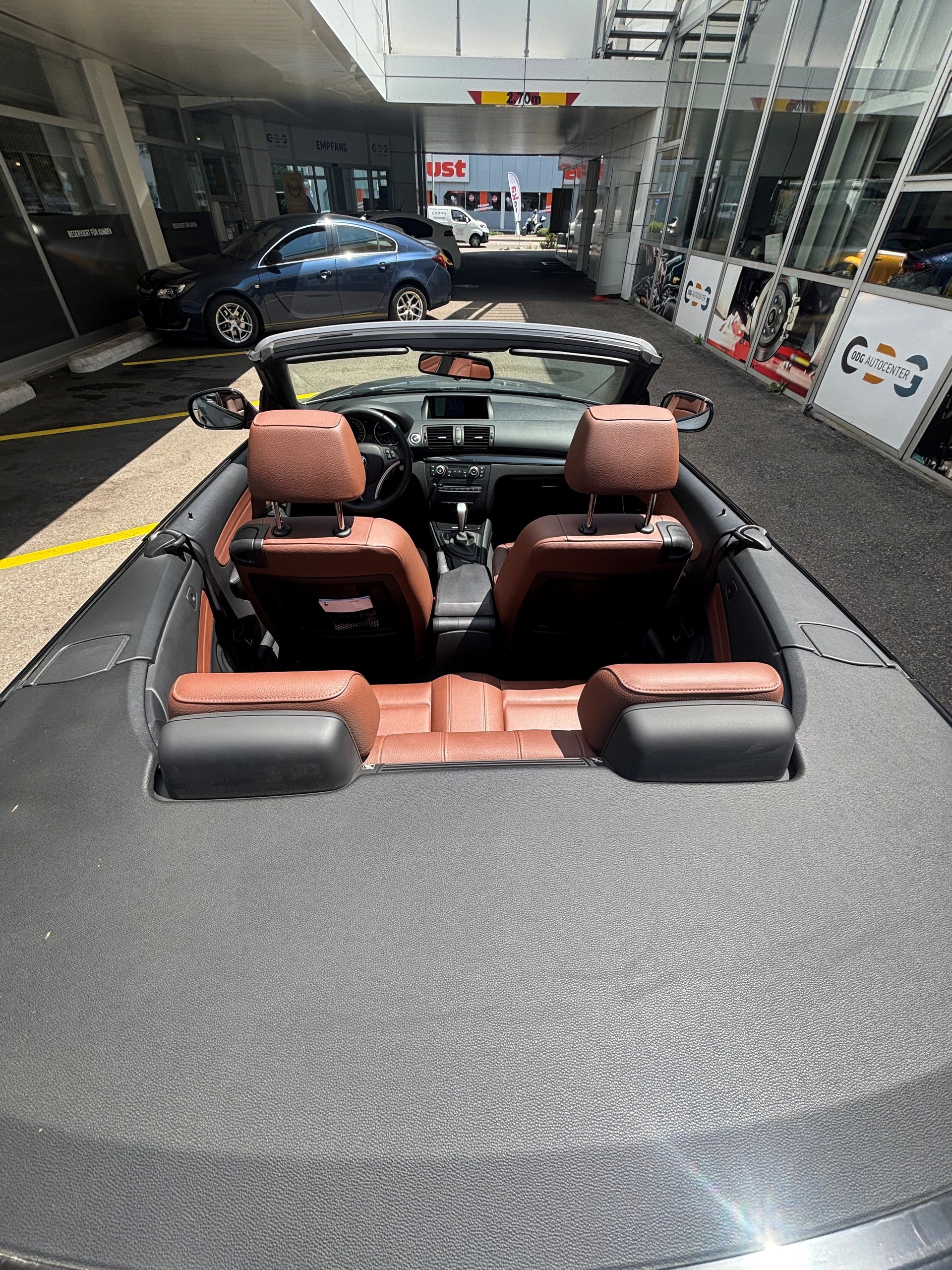 BMW 125i Cabrio Steptronic-image-1