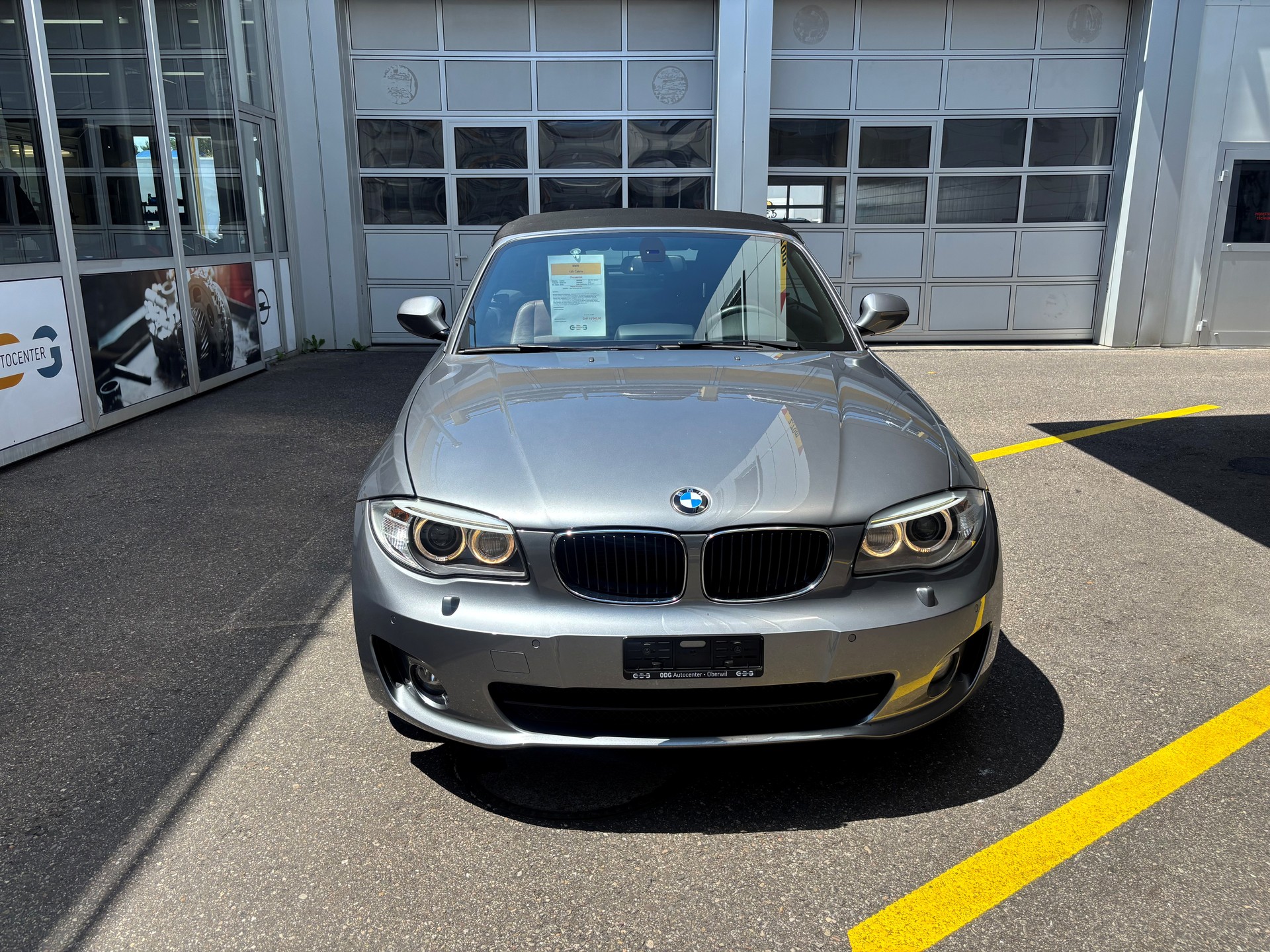 BMW 125i Cabrio Steptronic-image-2