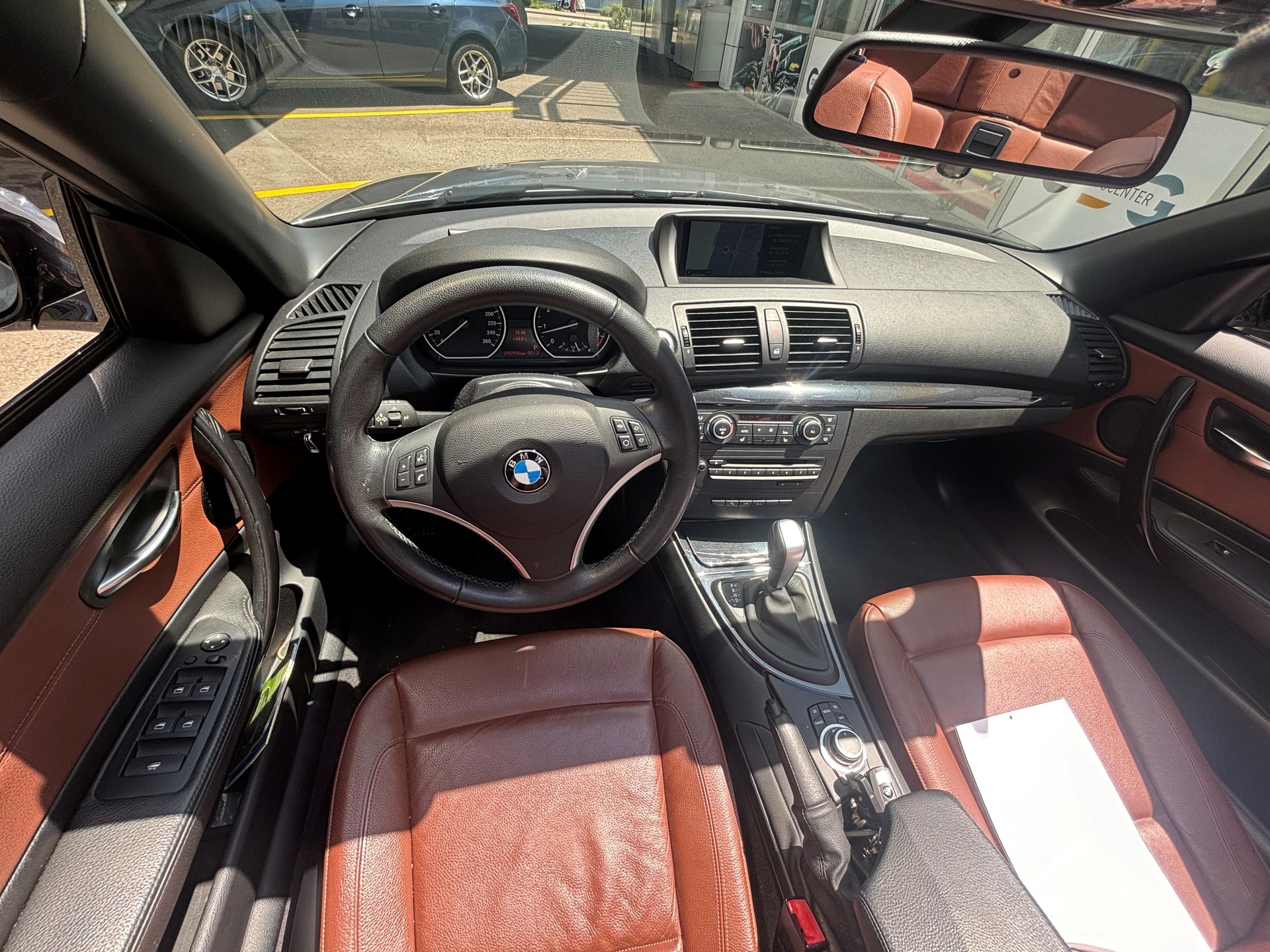 BMW 125i Cabrio Steptronic-image-0