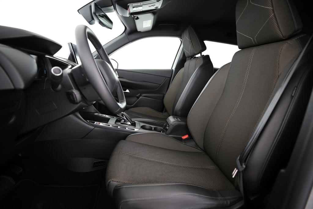 DS AUTOMOBILES 3 Crossback E-Tense Bastille-image-2
