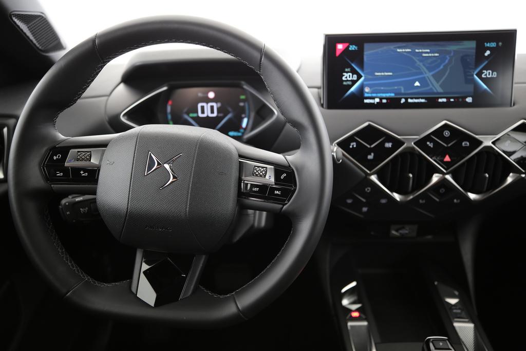 DS AUTOMOBILES 3 Crossback E-Tense Bastille-image-5