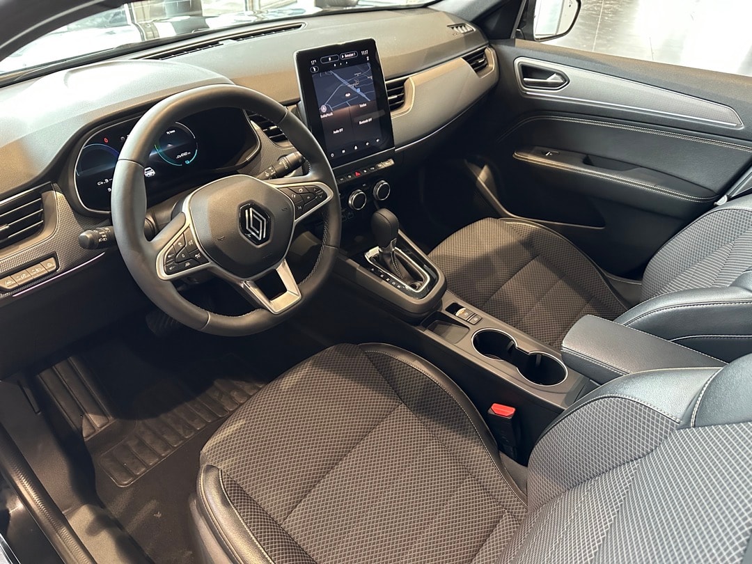 RENAULT Arkana 1.6 E-Techno-image-9