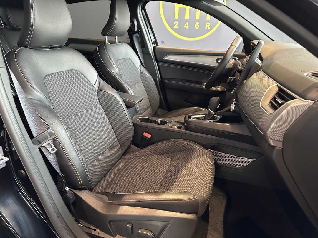 RENAULT Arkana 1.6 E-Techno-image-12
