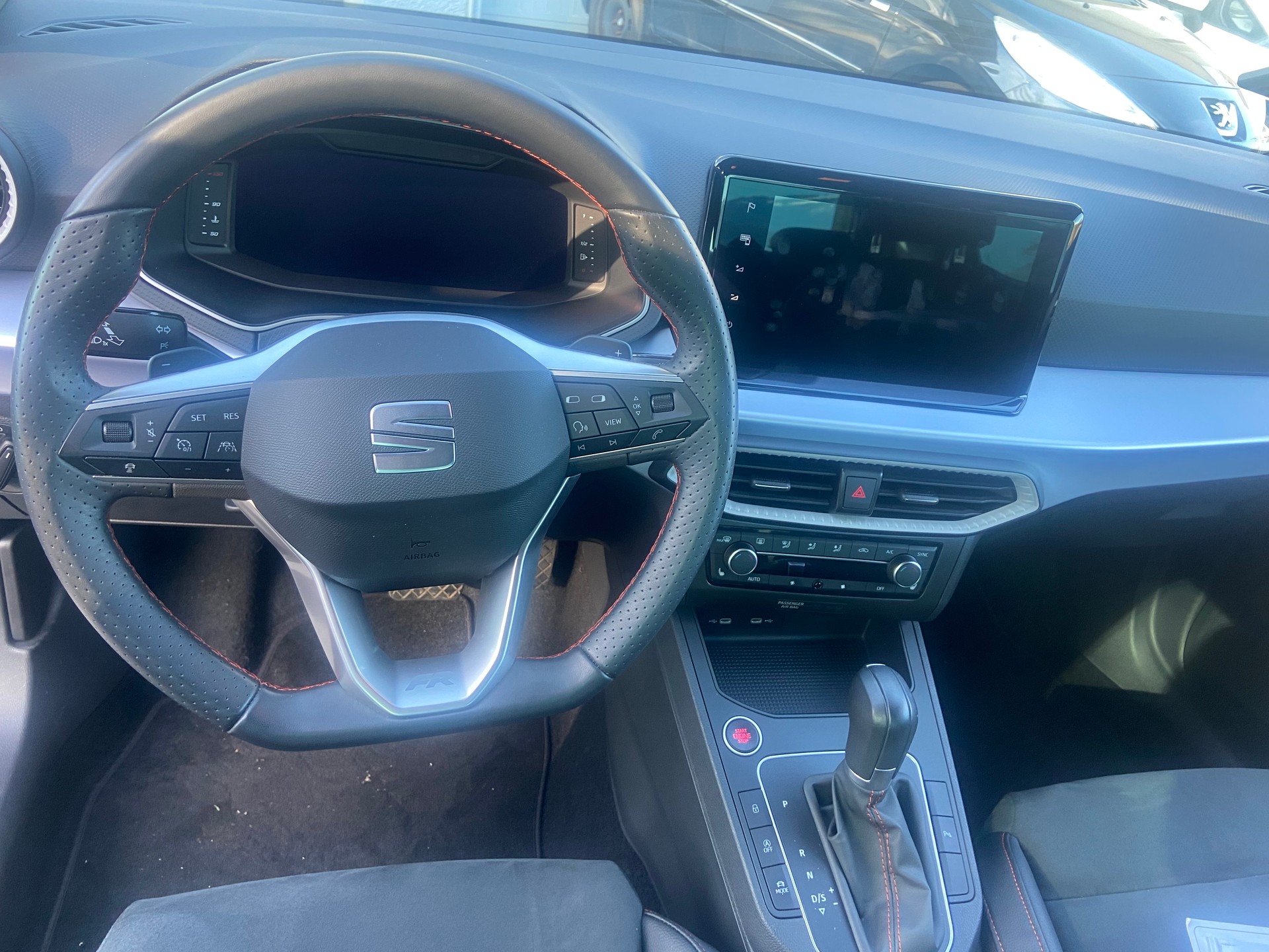 SEAT Ibiza 1.0 EcoTSI FR DSG-image-4