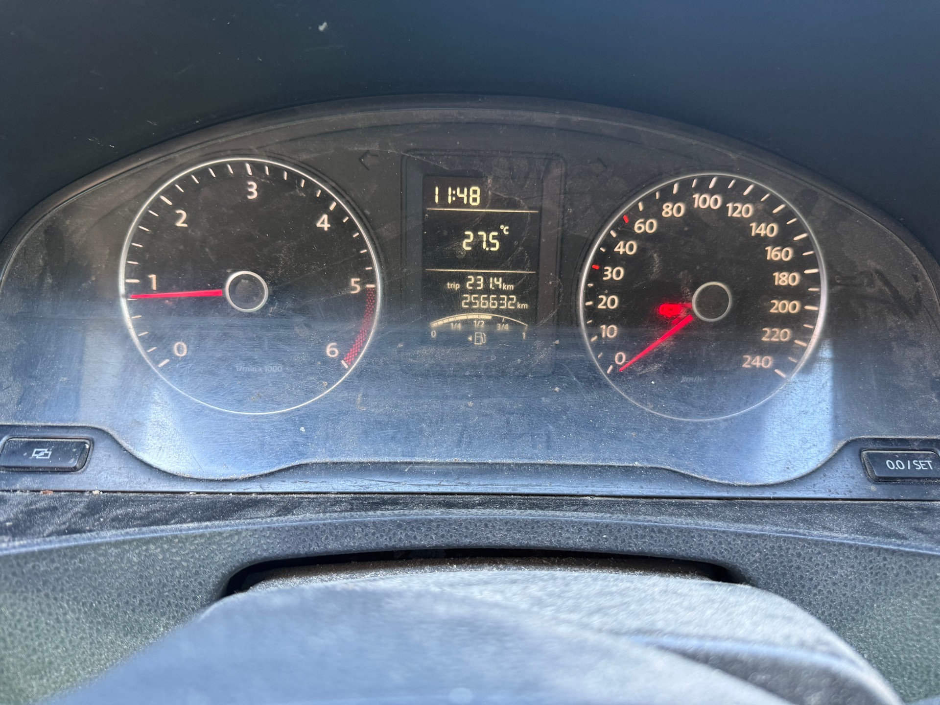 VW T5 2.0 TDI-image-7