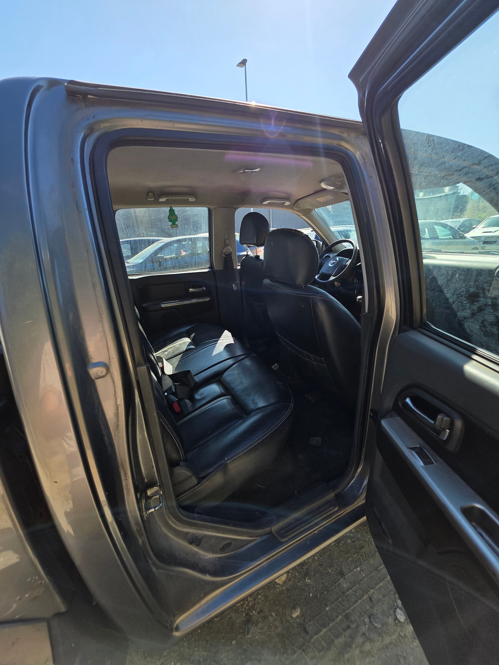 ISUZU D-MAX CrewCab L 3.0 4x4-image-5