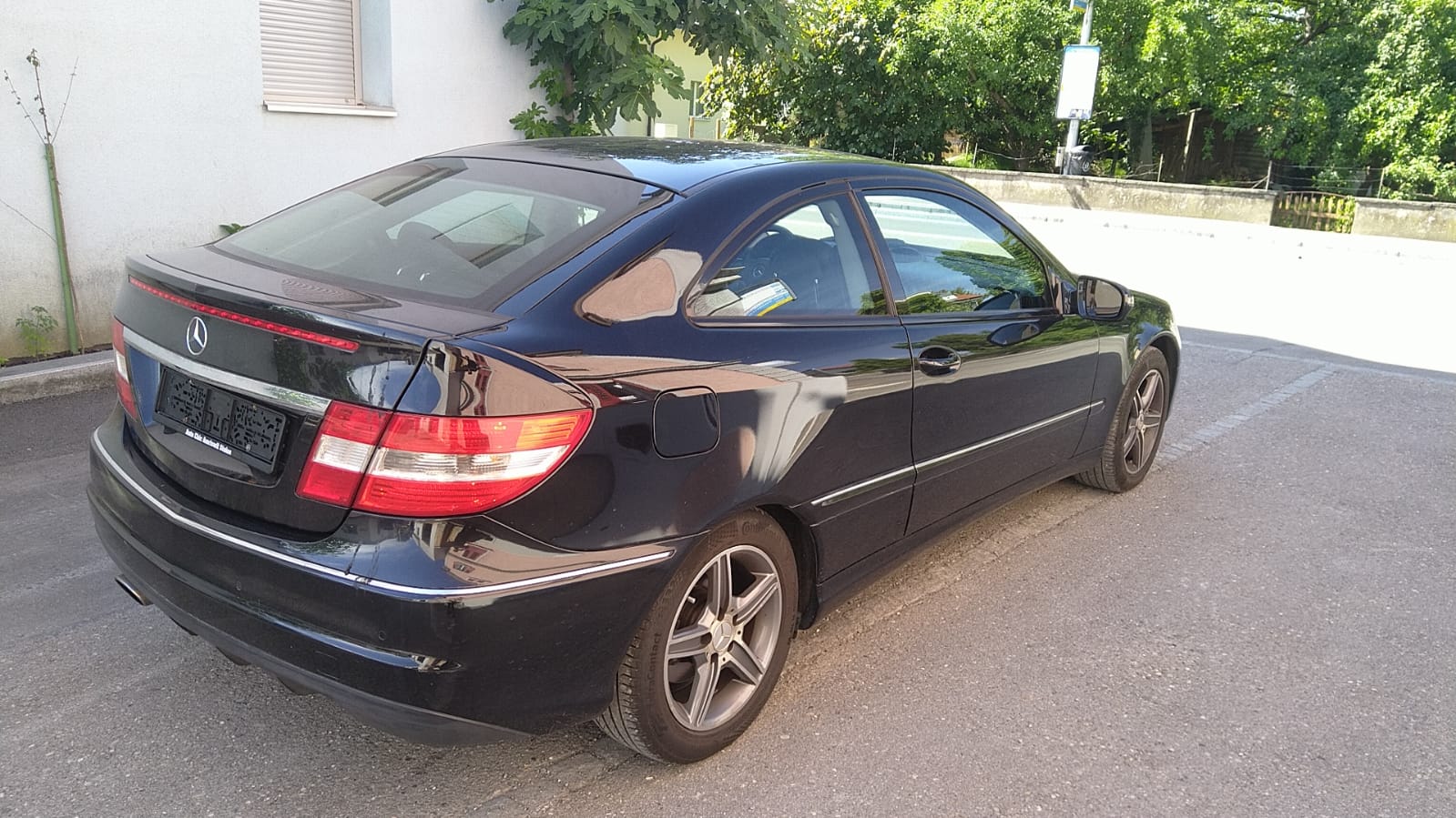 MERCEDES-BENZ CLC 200 Kompressor-image-3