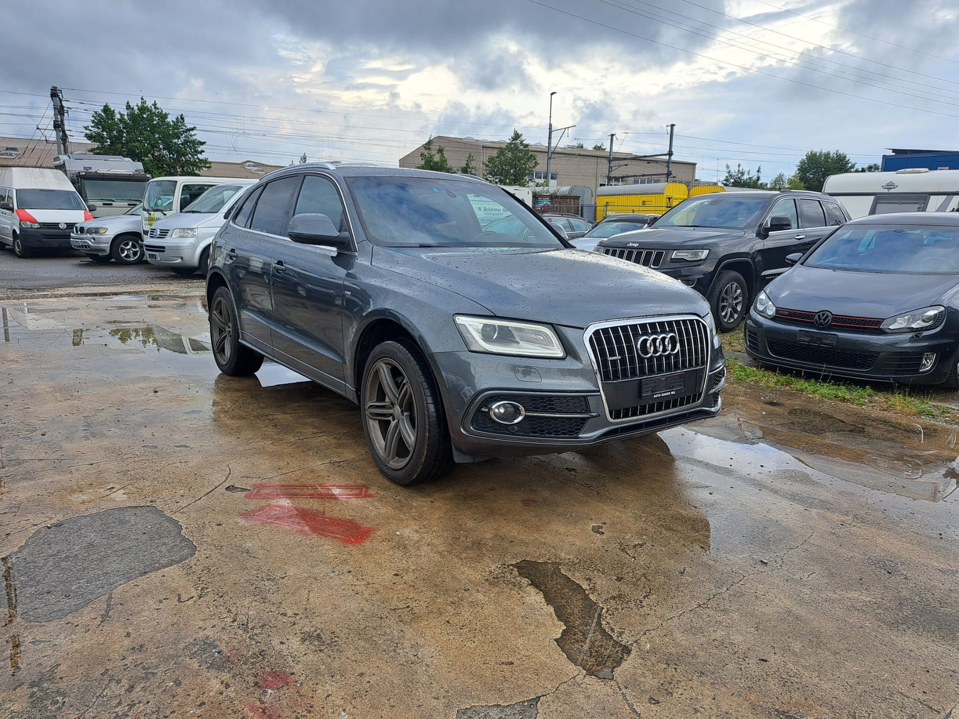 AUDI Q5 2.0 TDI quattro S-tronic-image-1
