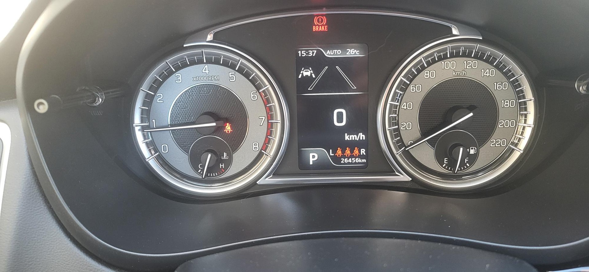 SUZUKI SX4 S-Cross 1.4 16V Compact Top Hybrid 4WD Automatic-image-5