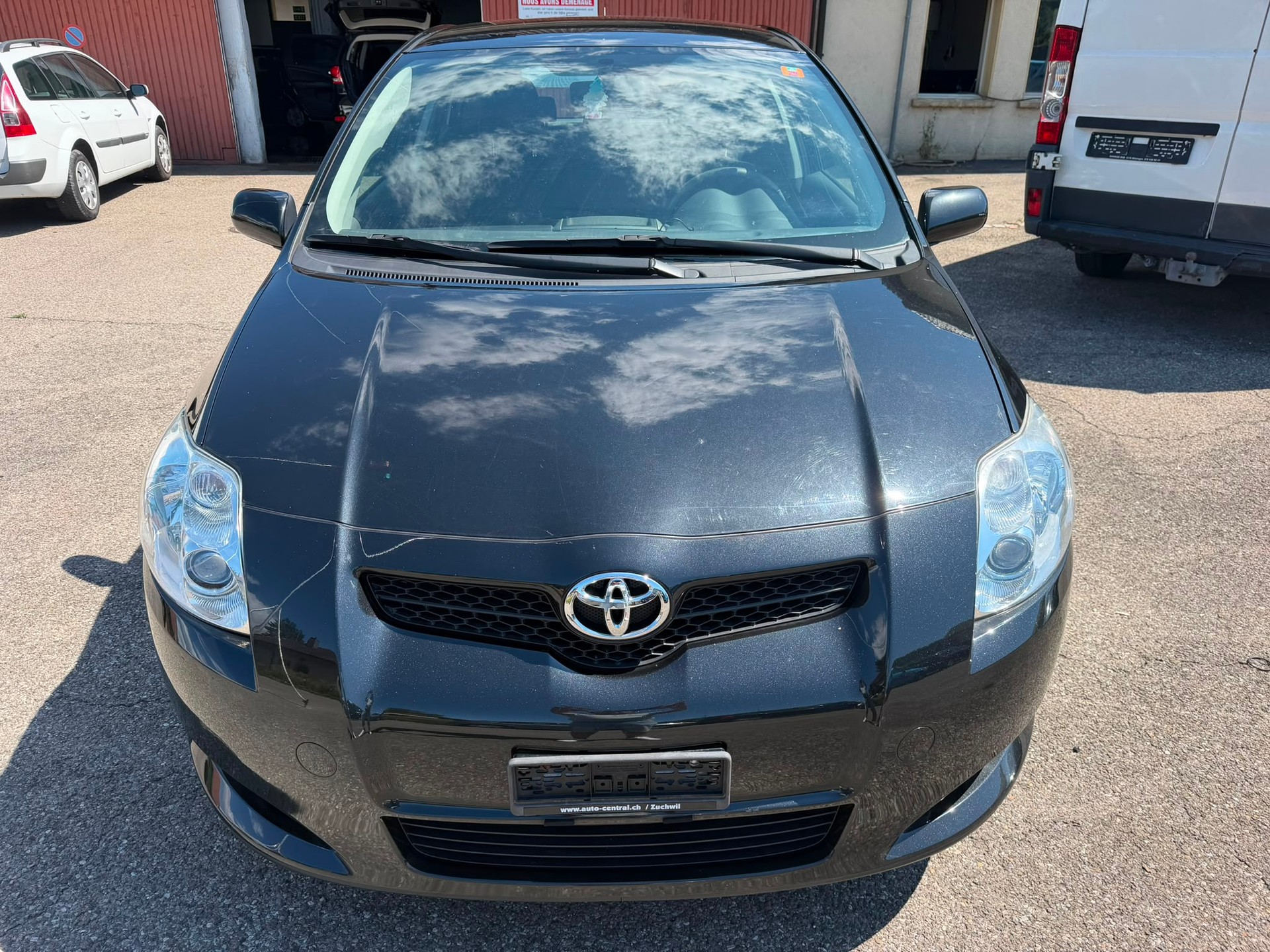 TOYOTA Auris 1.6 Style-image-0