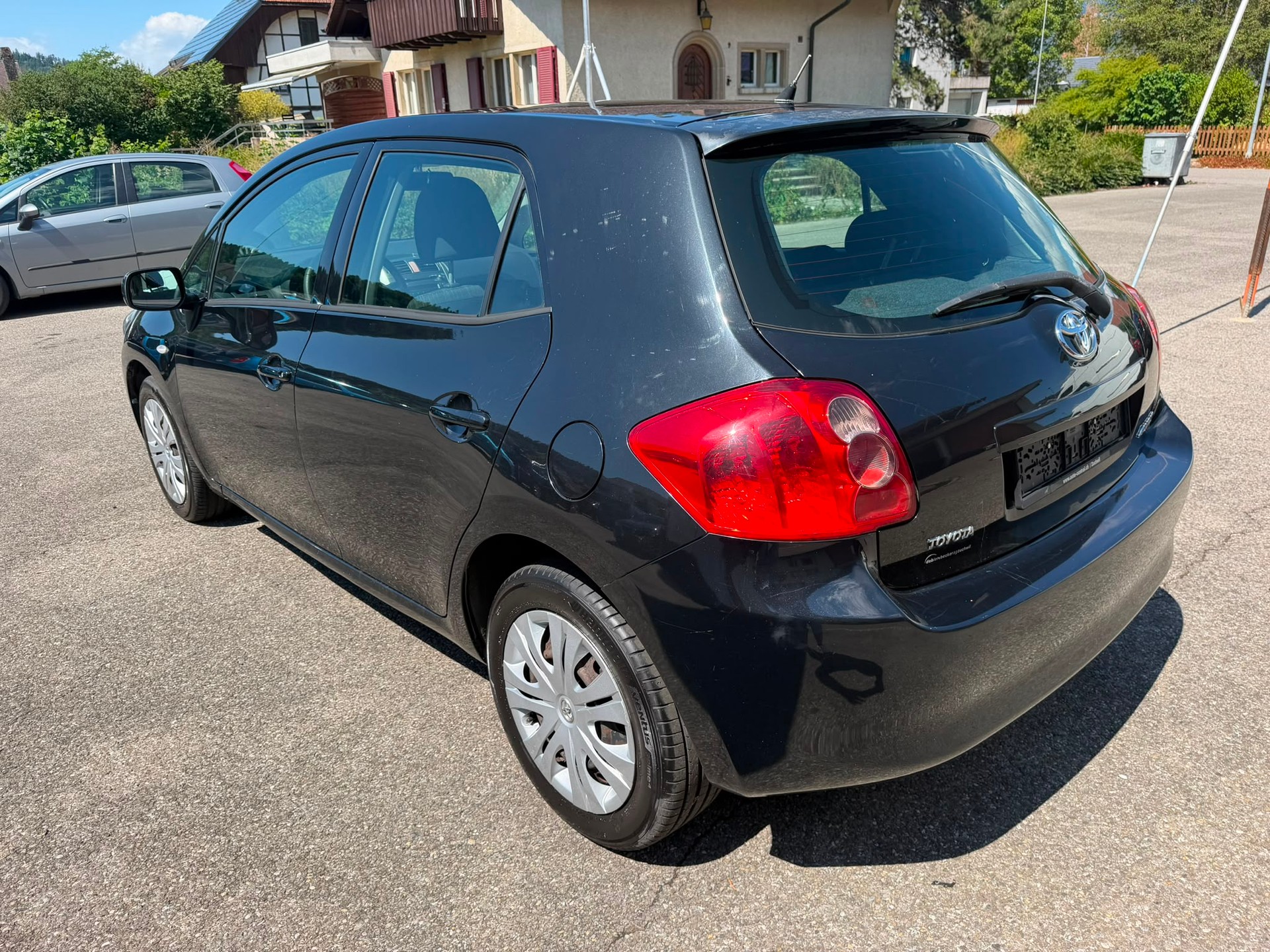 TOYOTA Auris 1.6 Style-image-3