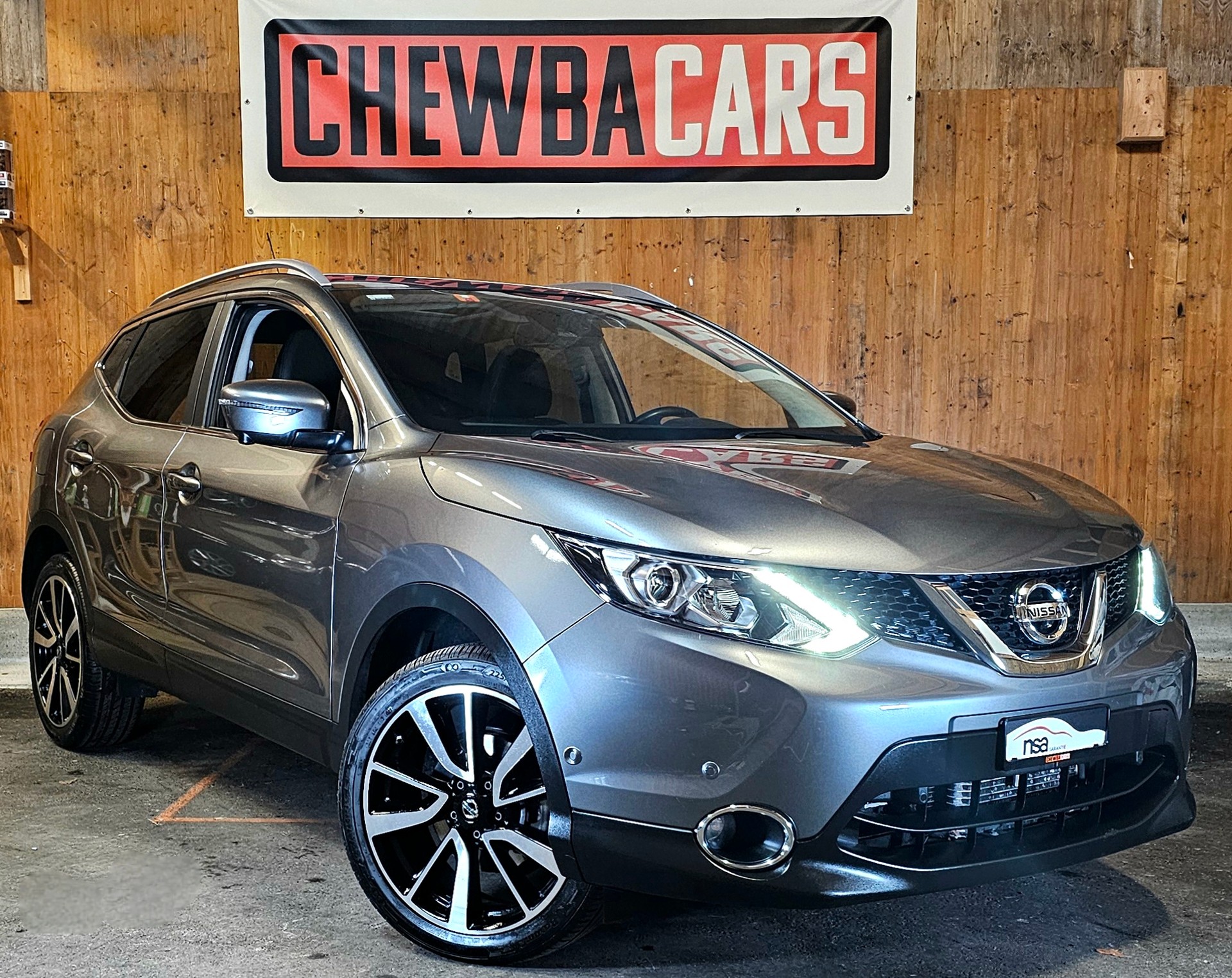 NISSAN Qashqai 1.6 dCi Swiss Edition Premium Xtronic CVT-image-4