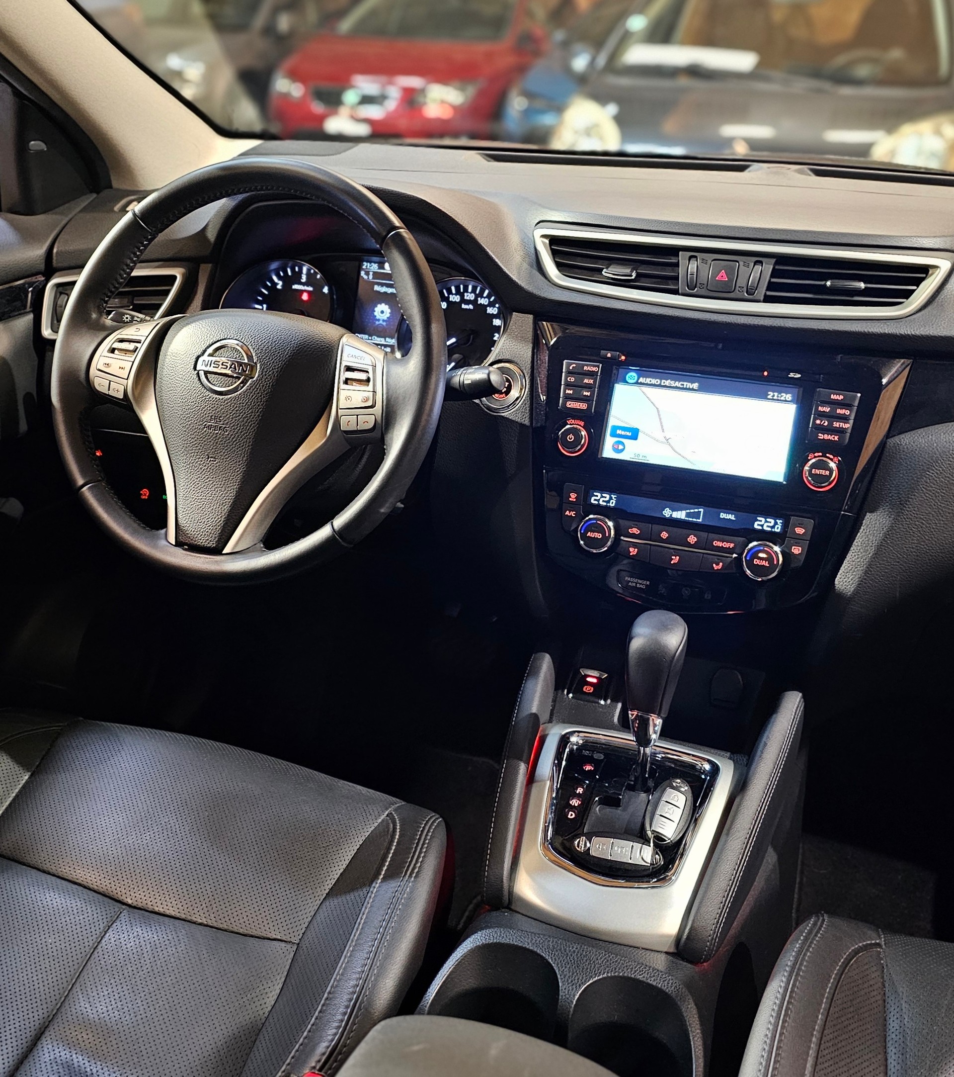 NISSAN Qashqai 1.6 dCi Swiss Edition Premium Xtronic CVT-image-19
