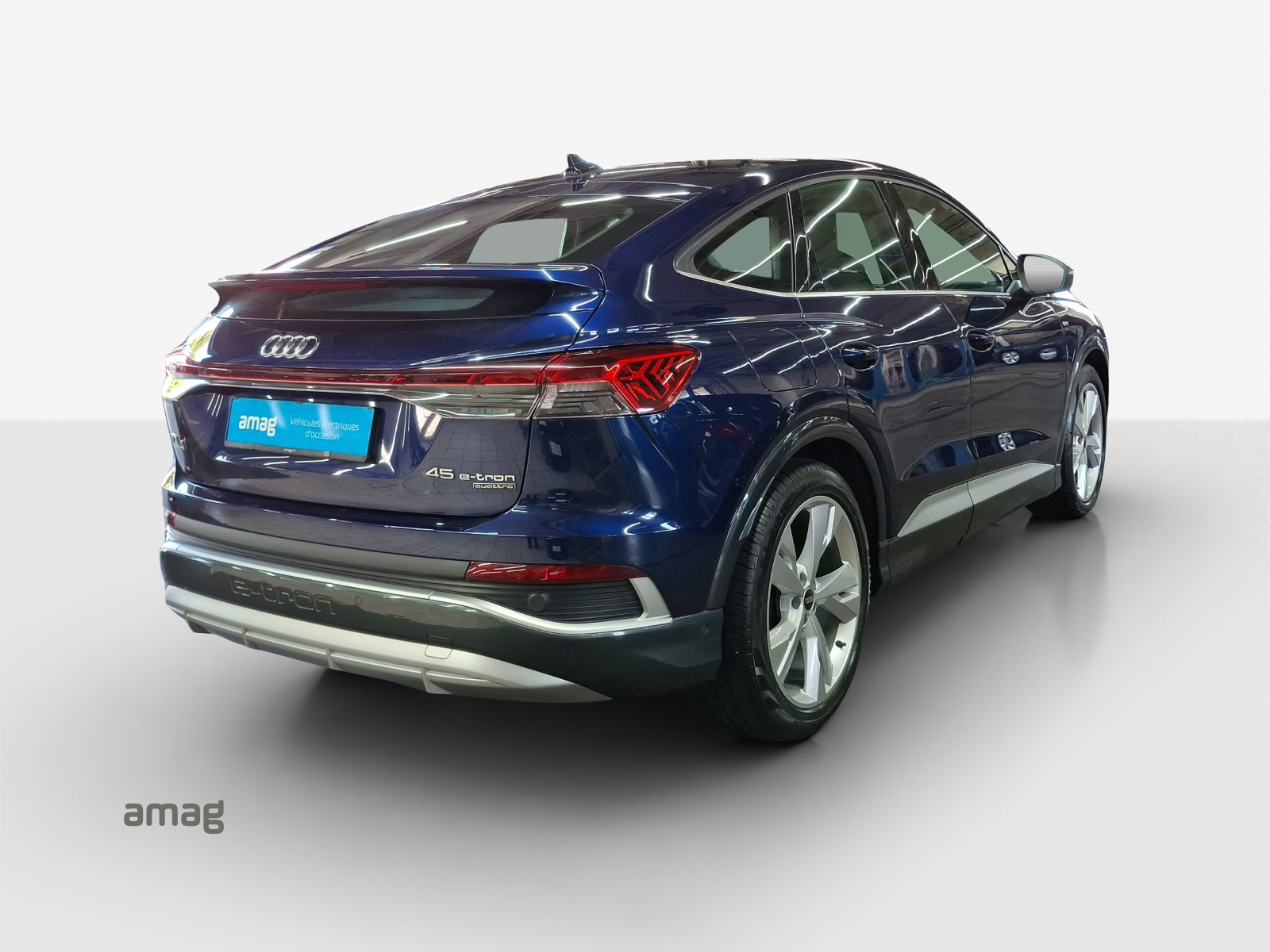 AUDI Q4 Sportback e-tron 45 quattro-image-4