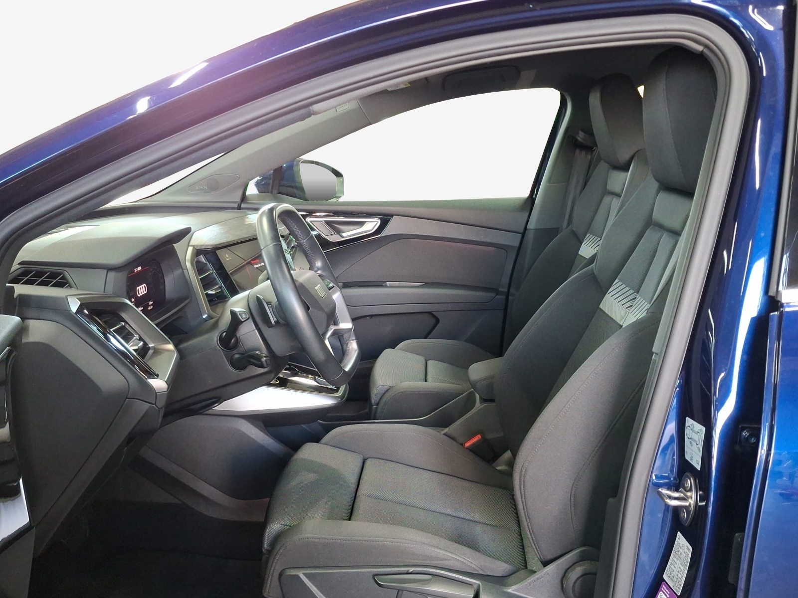 AUDI Q4 Sportback e-tron 45 quattro-image-7