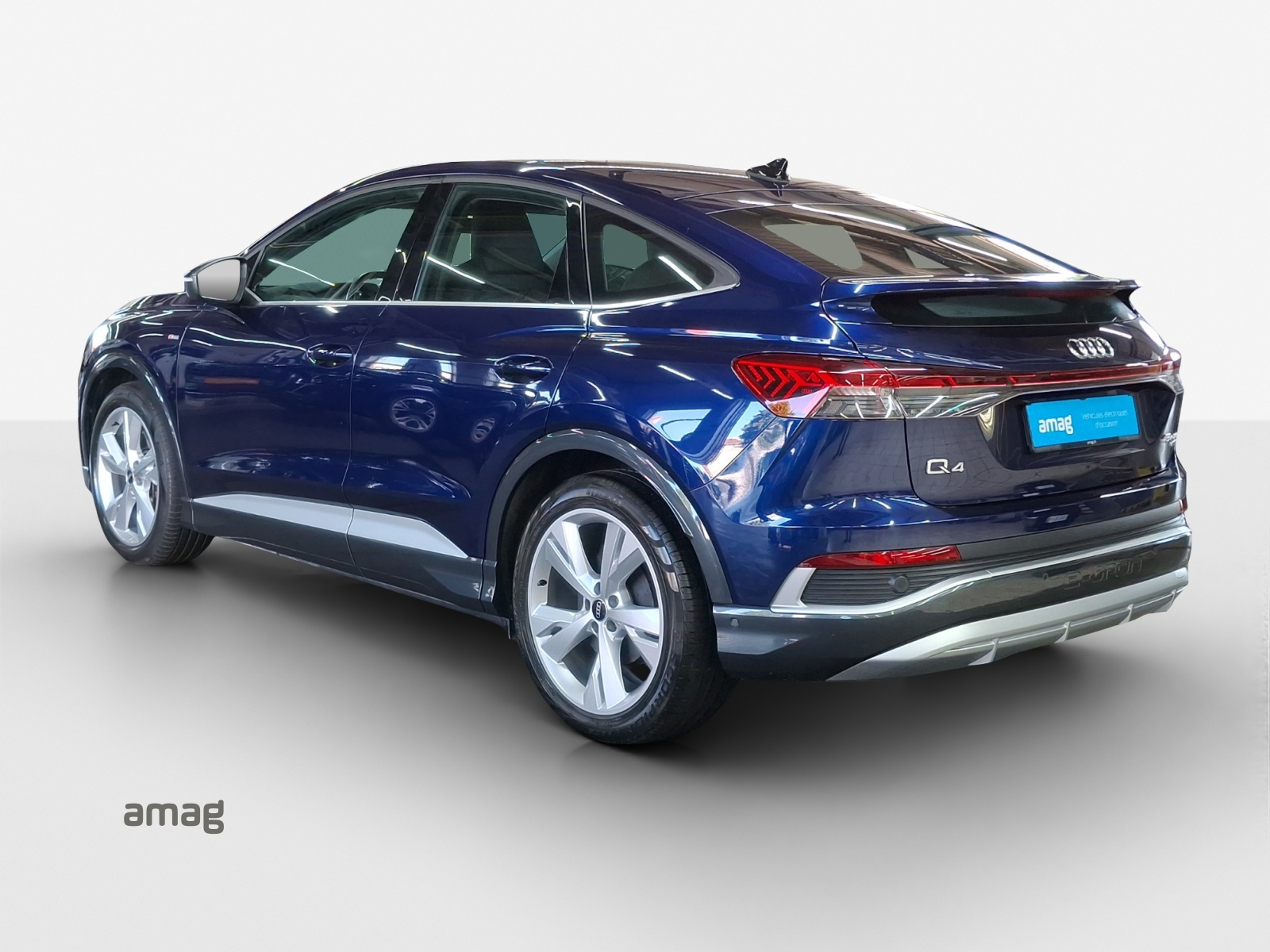 AUDI Q4 Sportback e-tron 45 quattro-image-2