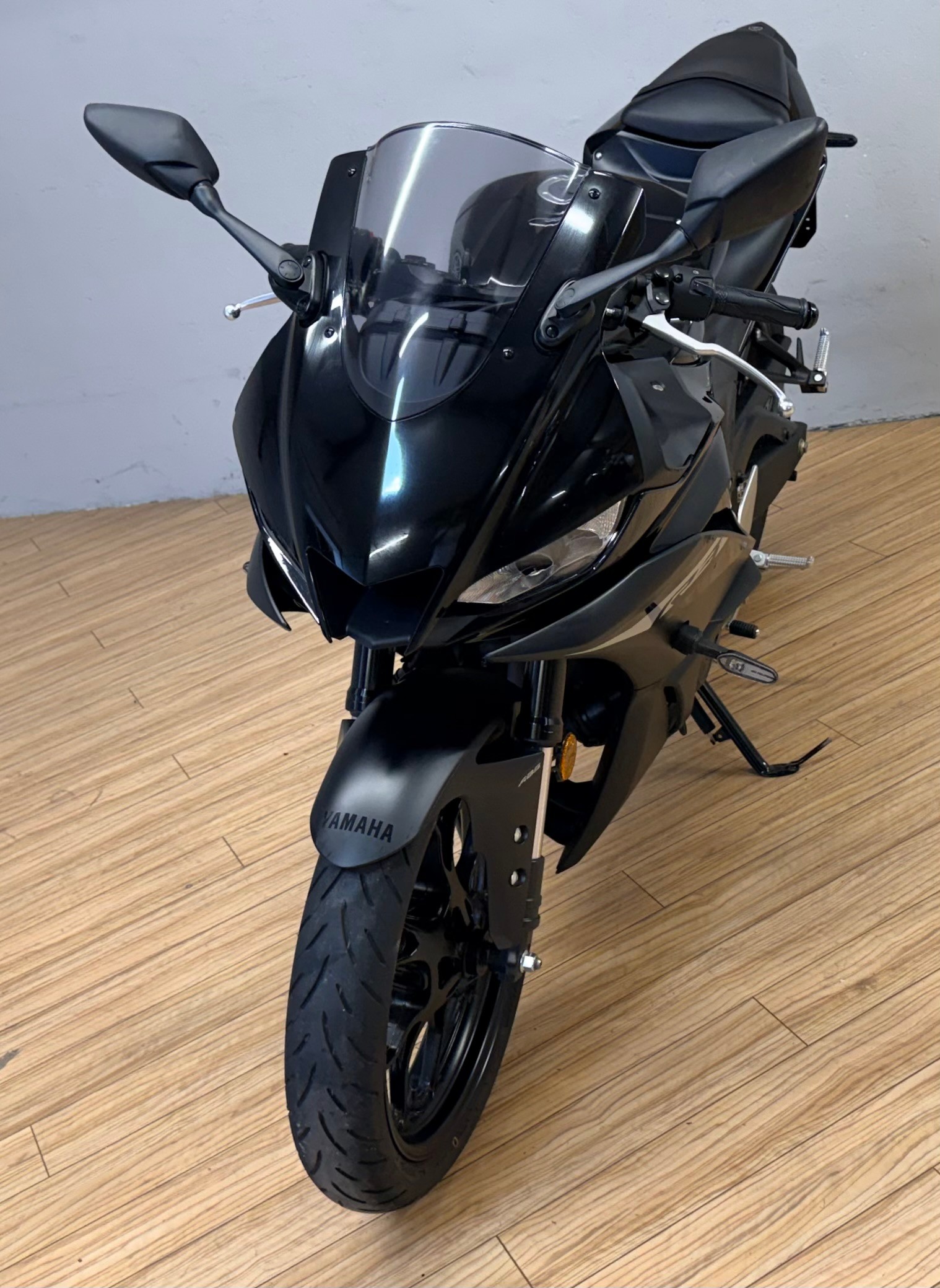 YAMAHA YZF-R3-image-6