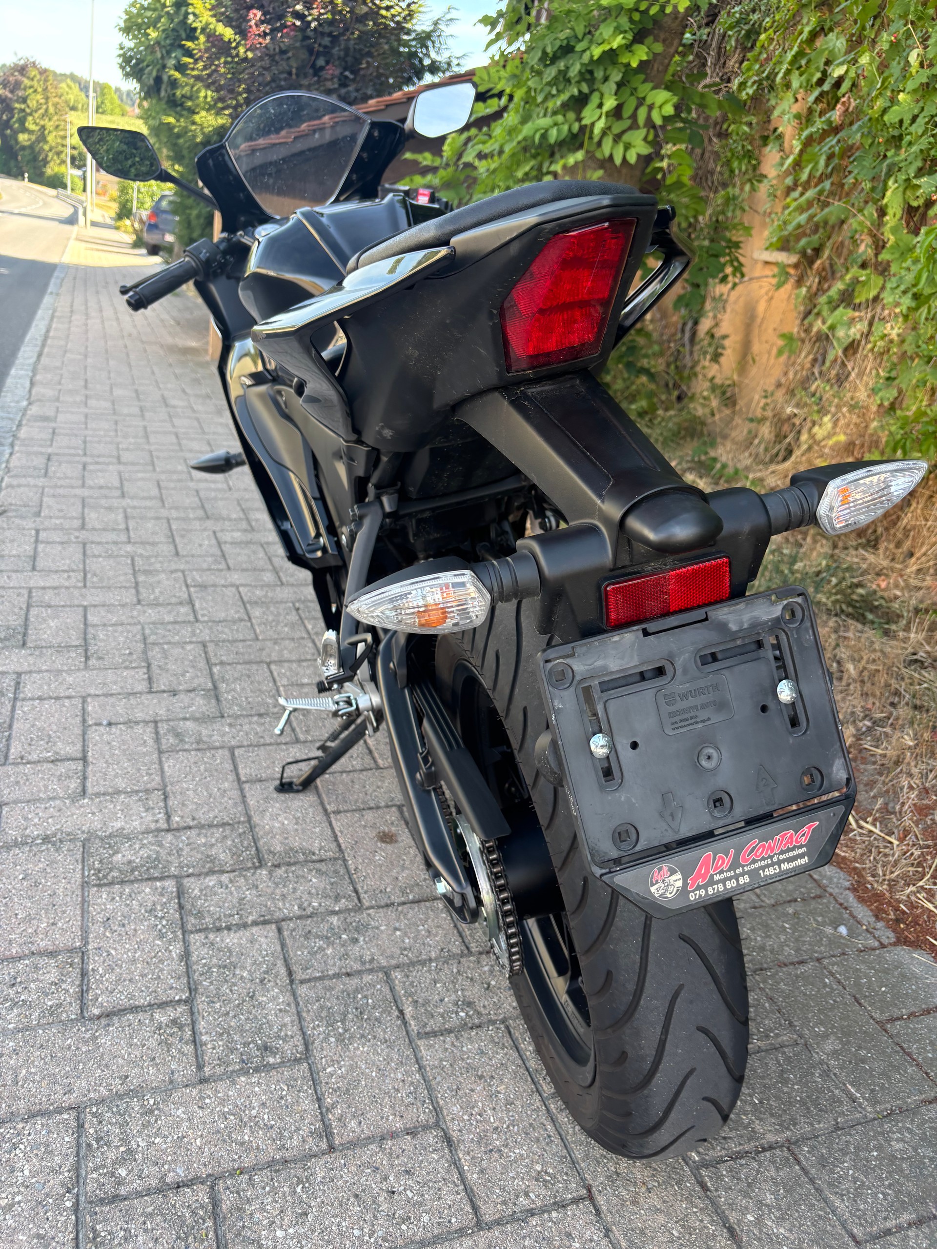 YAMAHA YZF-R 125 ABS-image-7