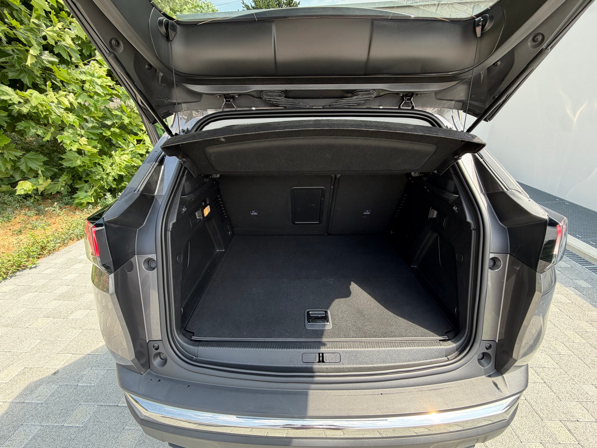 PEUGEOT 3008-image-8