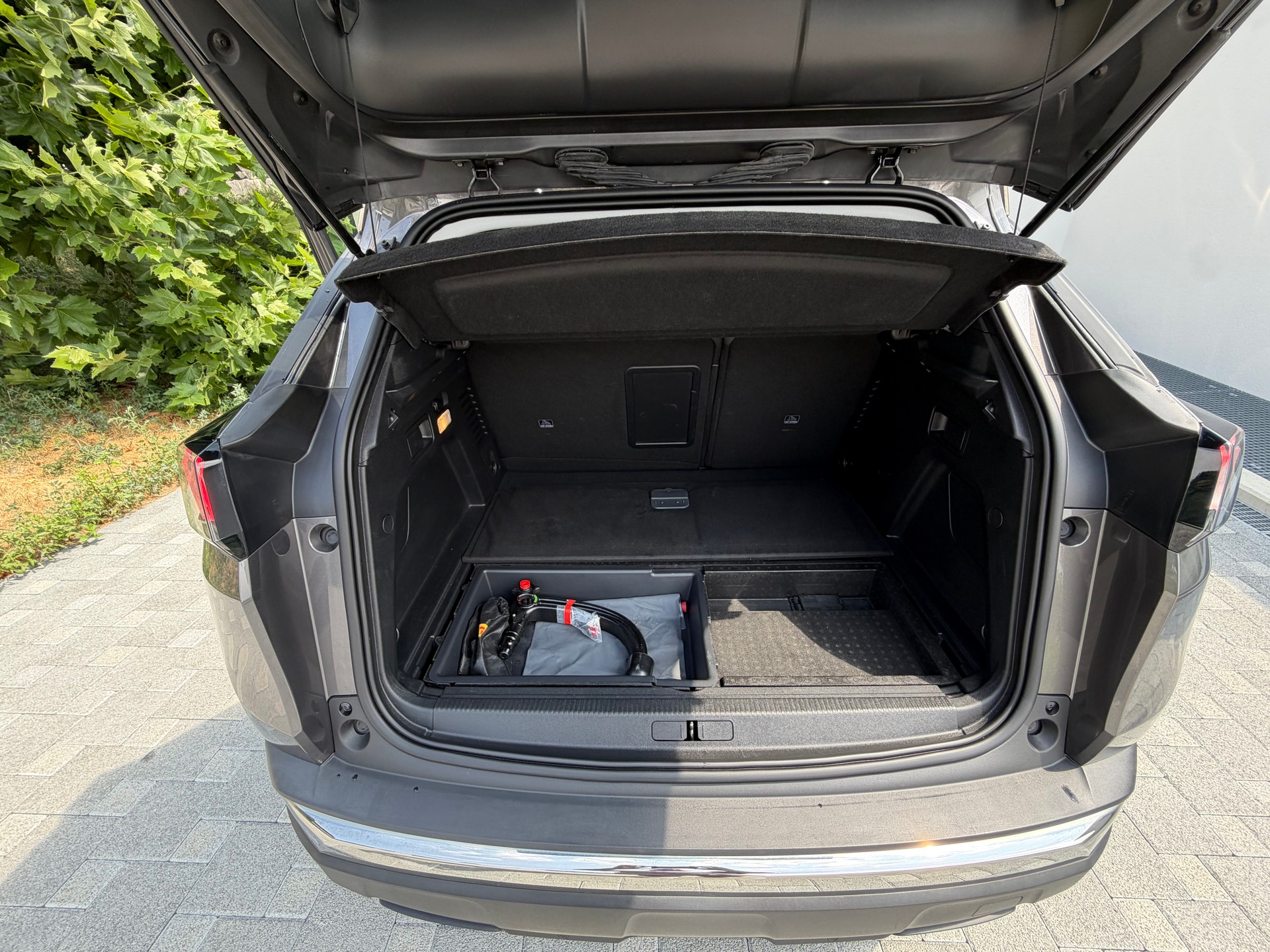 PEUGEOT 3008-image-9