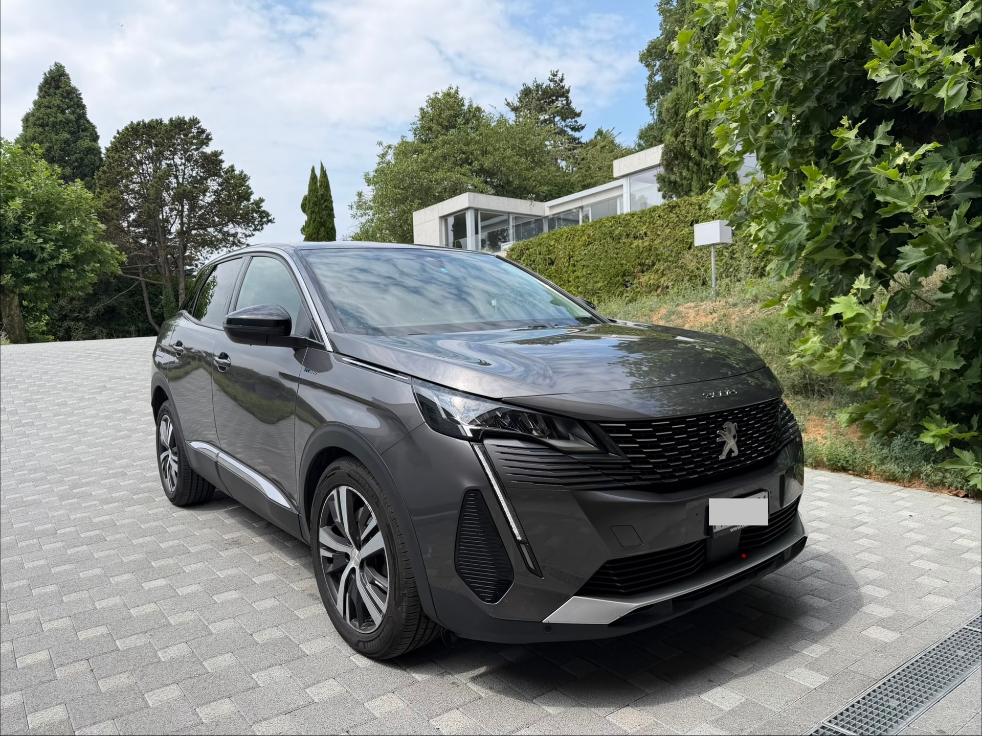 PEUGEOT 3008-image-0