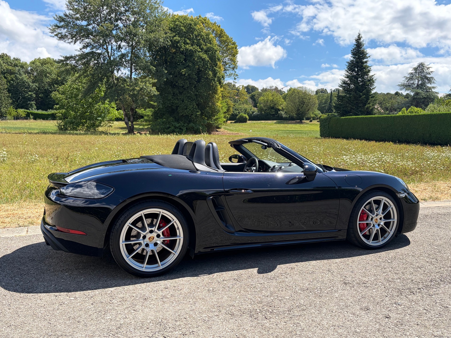 PORSCHE 4.0 GTS-image-1