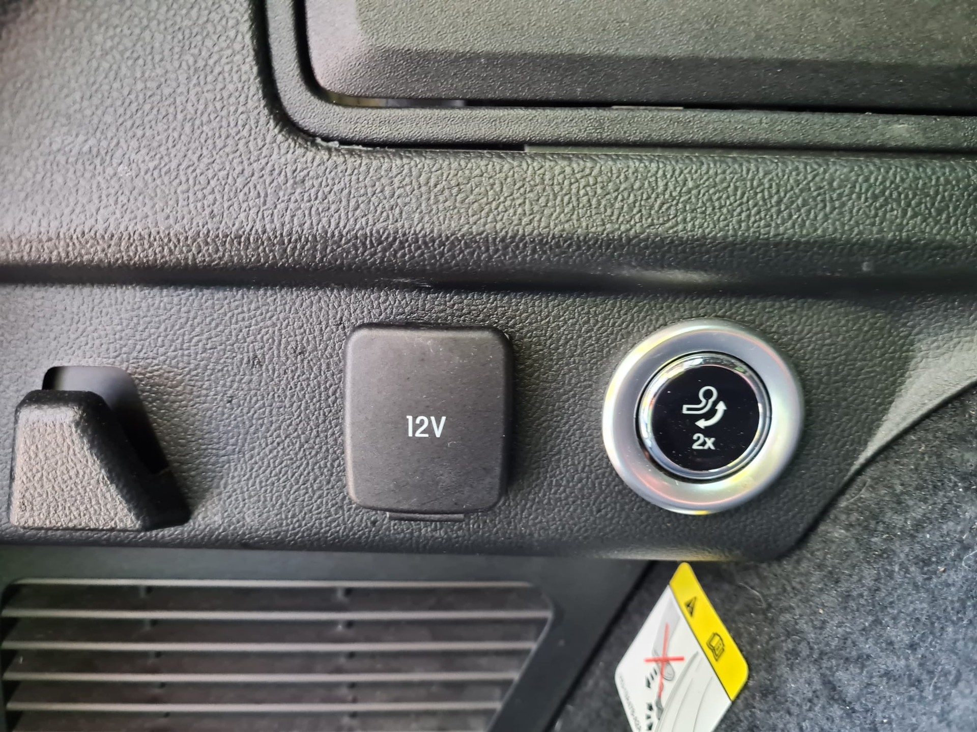 FORD Kuga 2.0 DIESEL EcoBlue 190 PS ST-Line X AUTOMAT 4x4-image-11